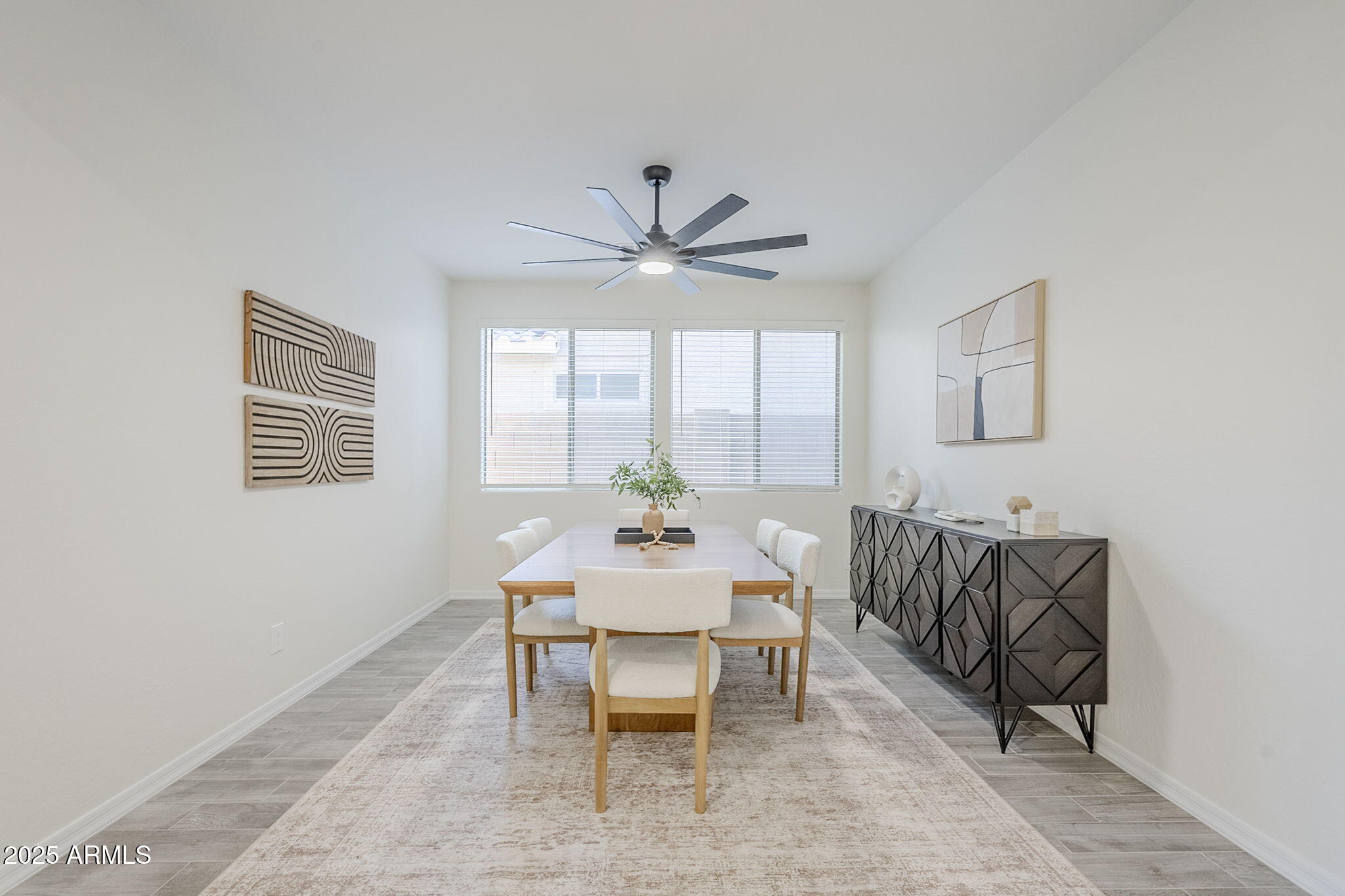 1367 W STEPHANIE Lane