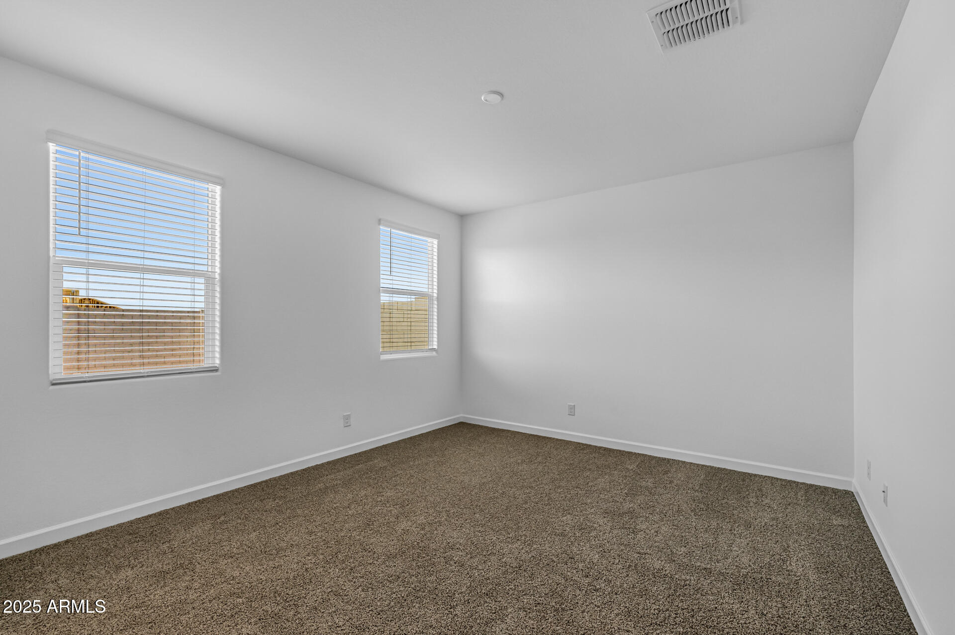 38125 W EXCUSSARE Way