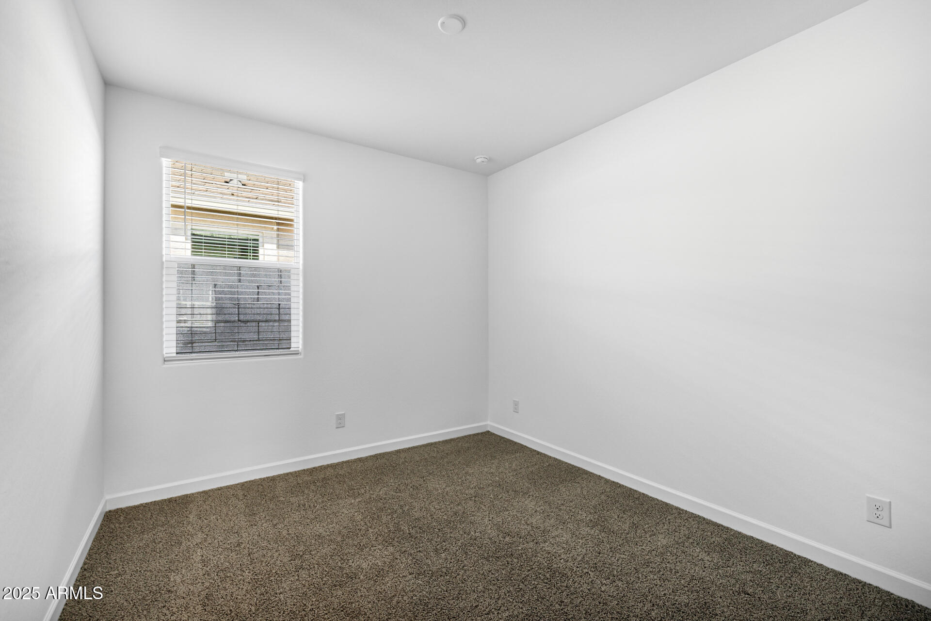 38125 W EXCUSSARE Way