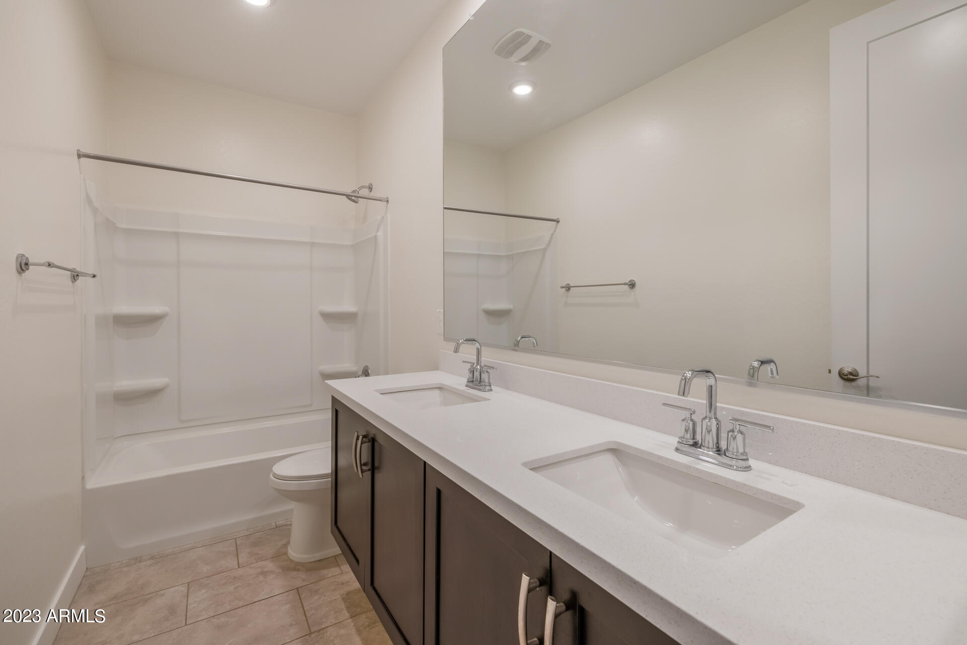 3855 S MCQUEEN Road, 39