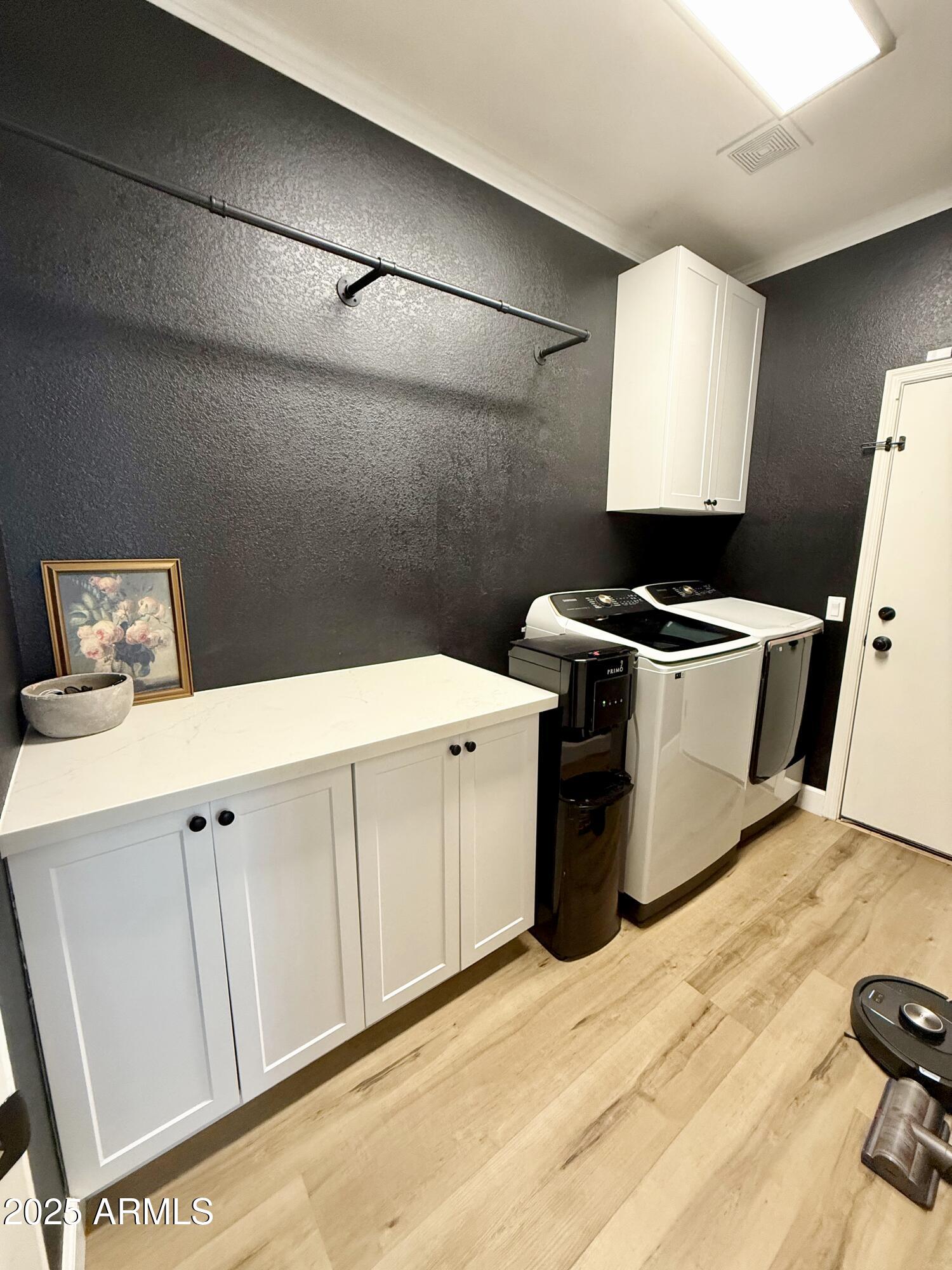 8450 W QUAIL TRACK Drive