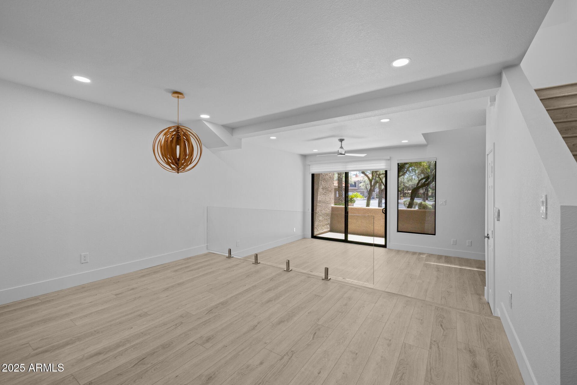 5122 E SHEA Boulevard, 1012