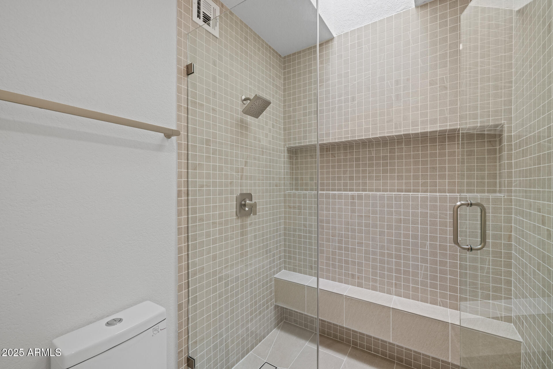 5122 E SHEA Boulevard, 1012
