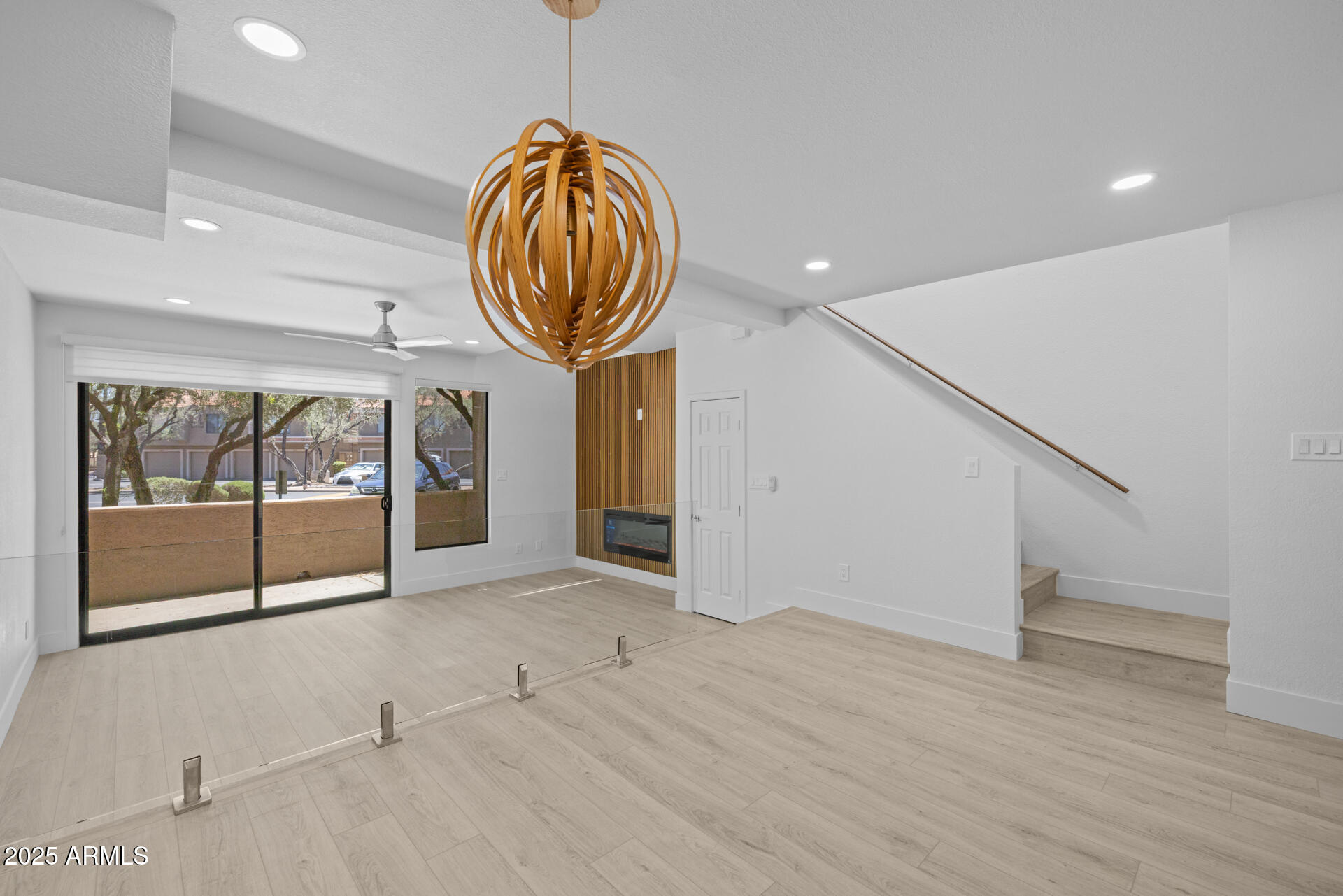 5122 E SHEA Boulevard, 1012