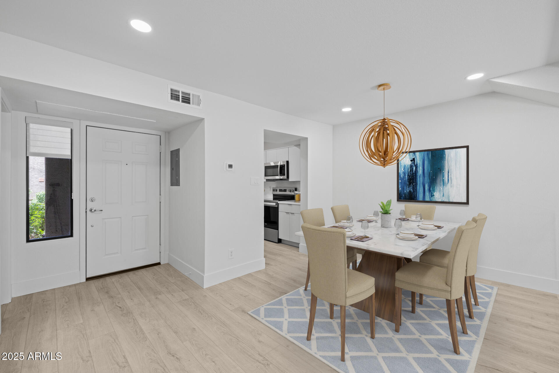 5122 E SHEA Boulevard, 1012