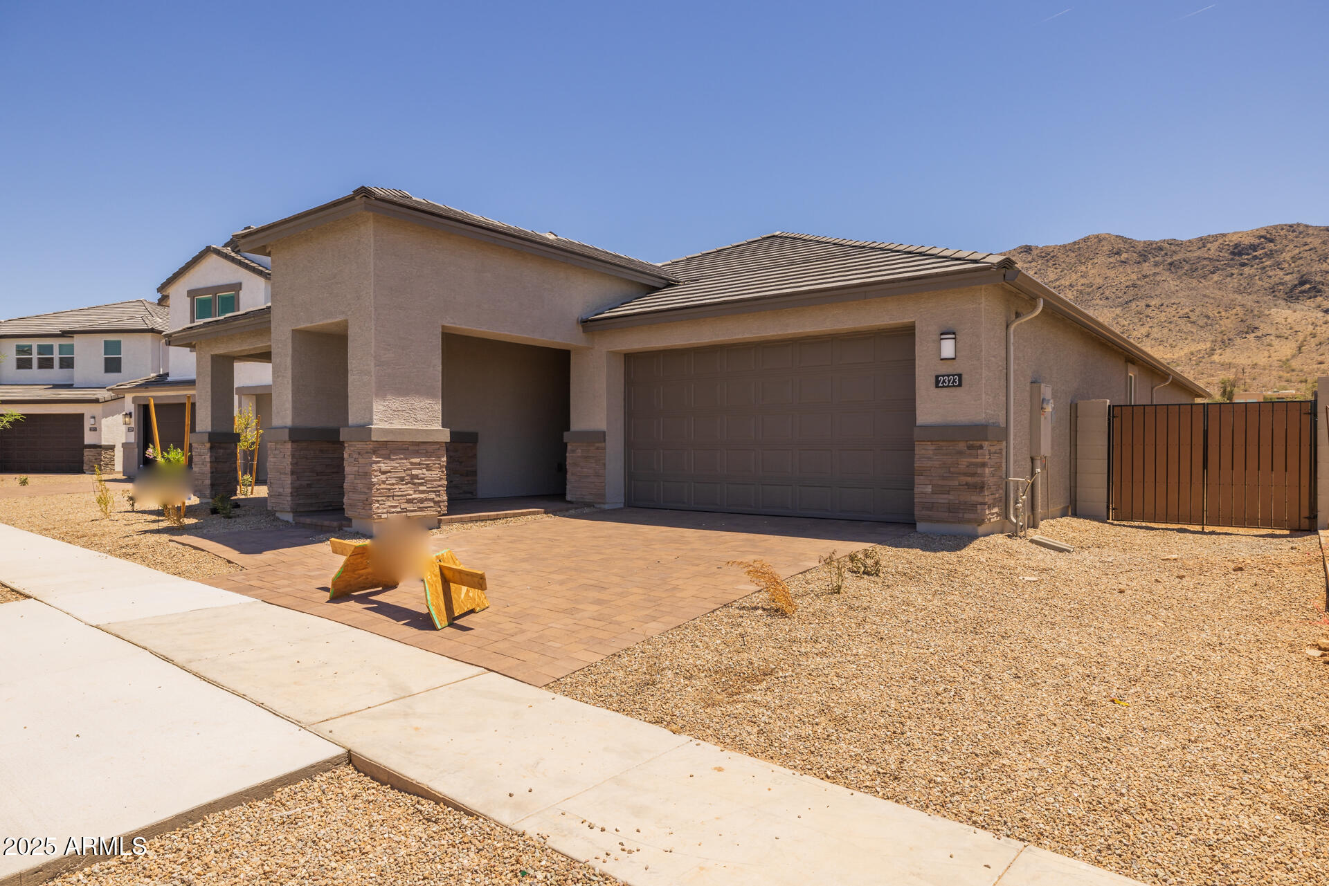 2323 W PEARCE Road