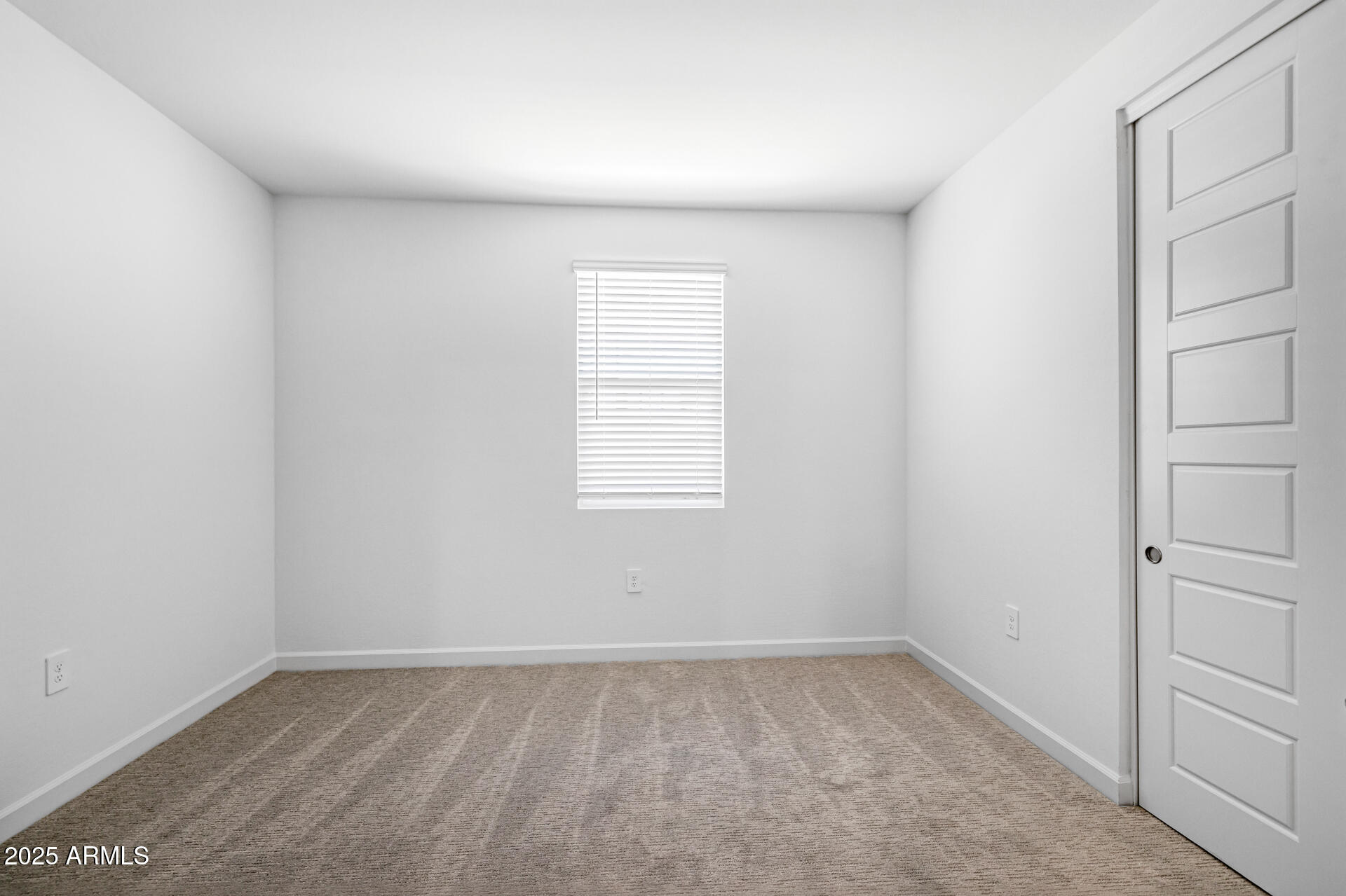 2323 W PEARCE Road