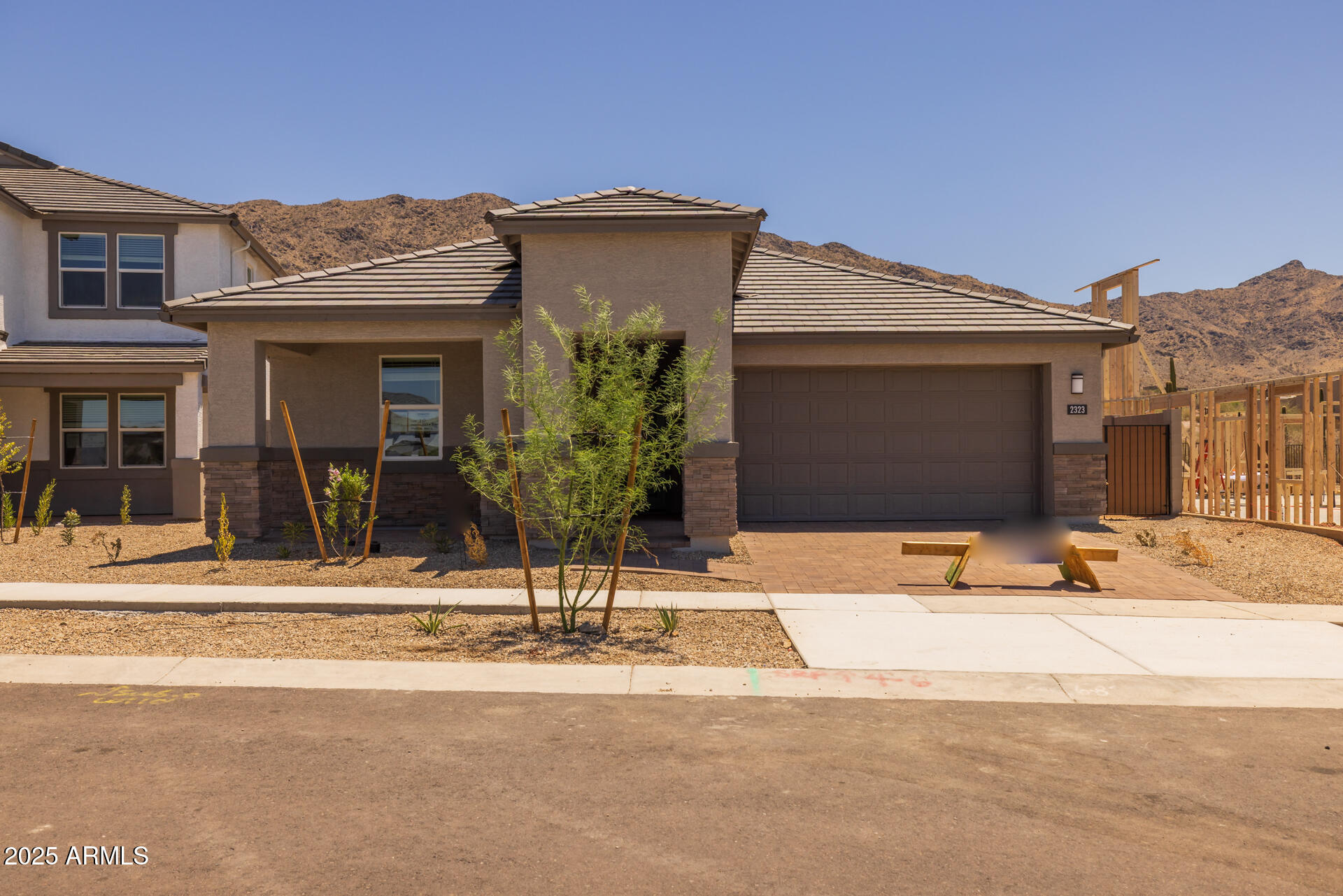 2323 W PEARCE Road