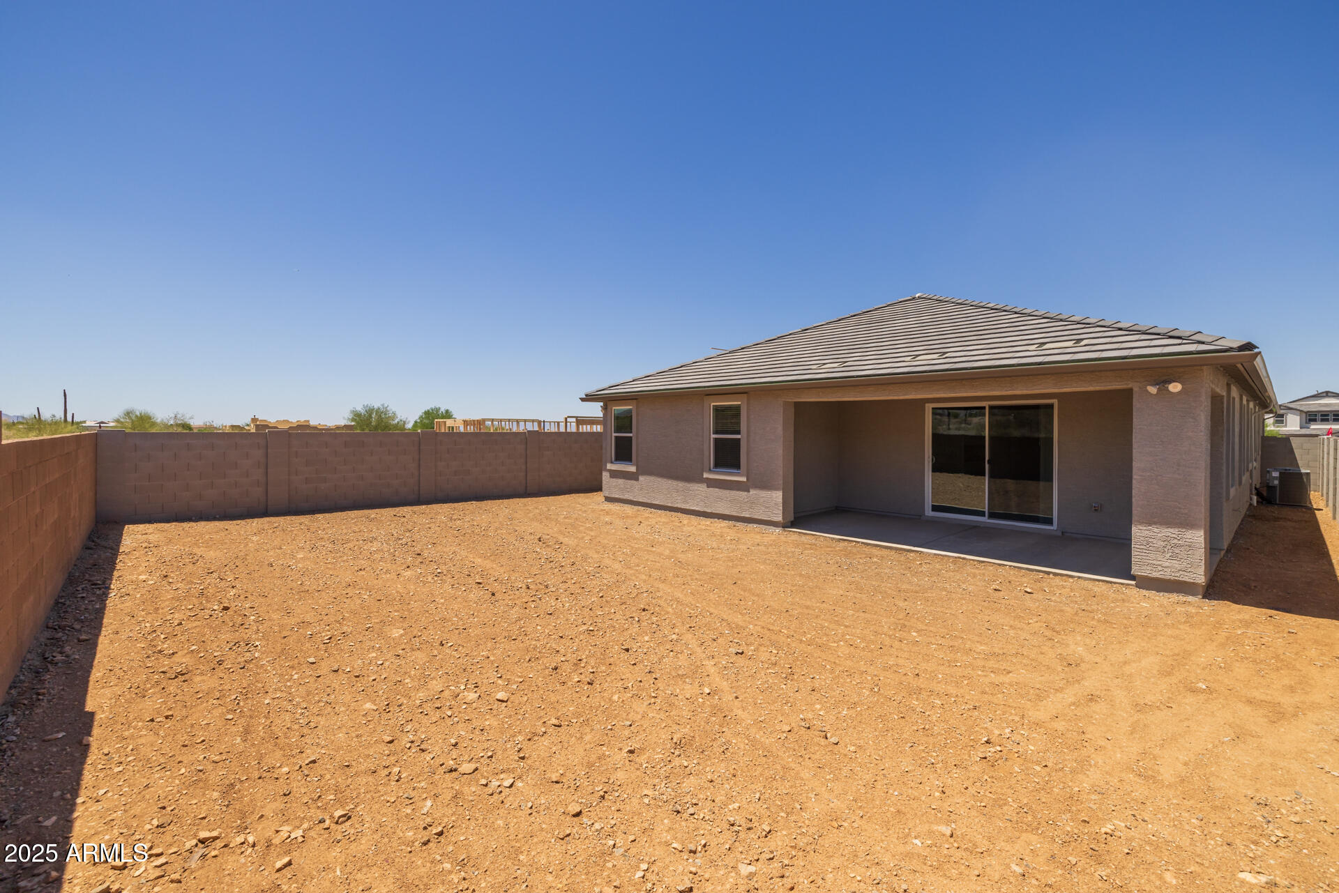 2323 W PEARCE Road
