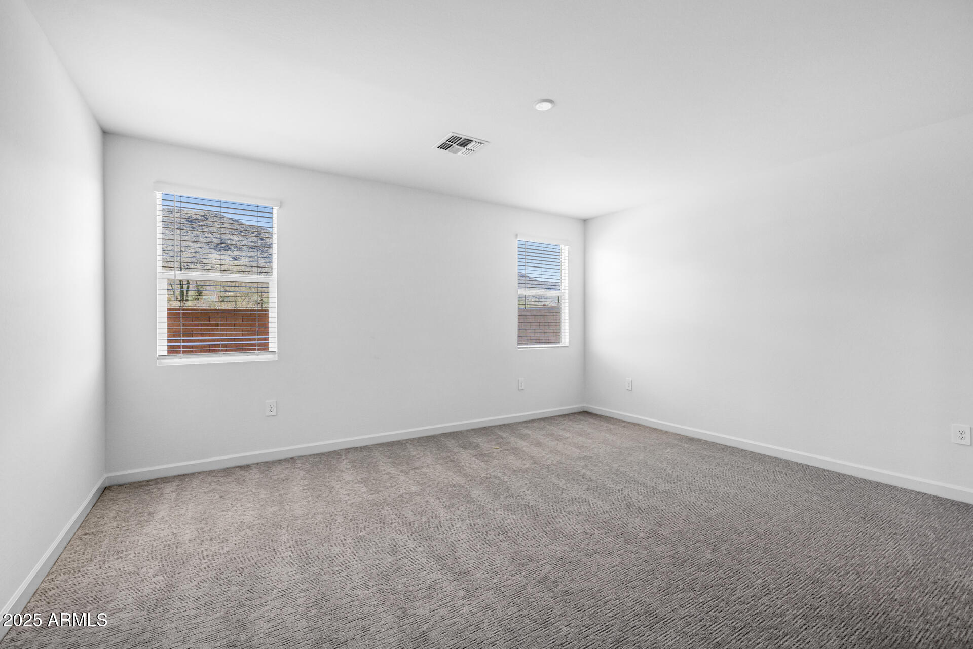 2323 W PEARCE Road