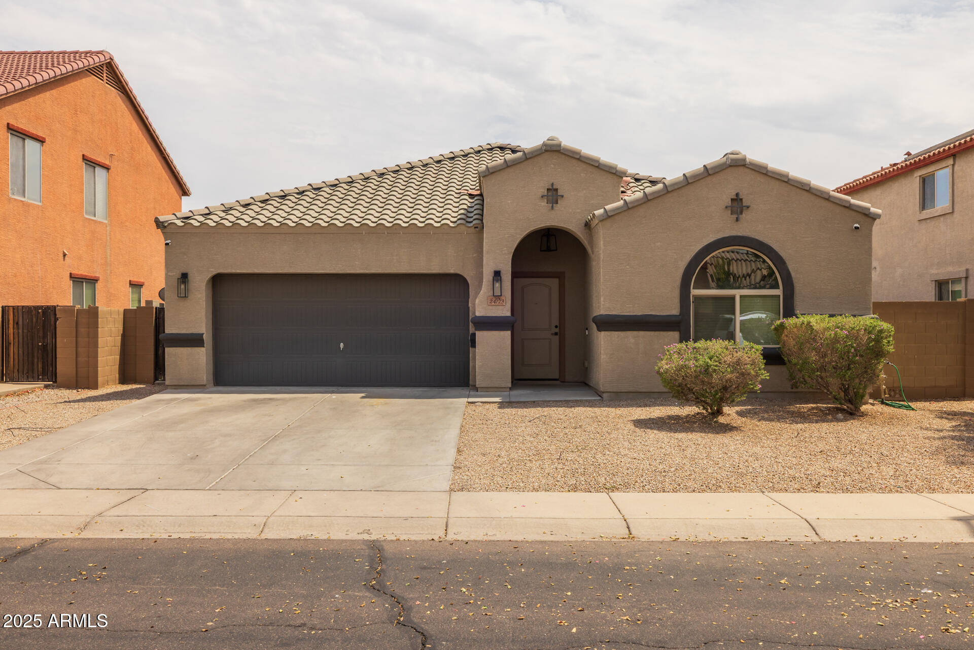 24773 W VISTA NORTE Street