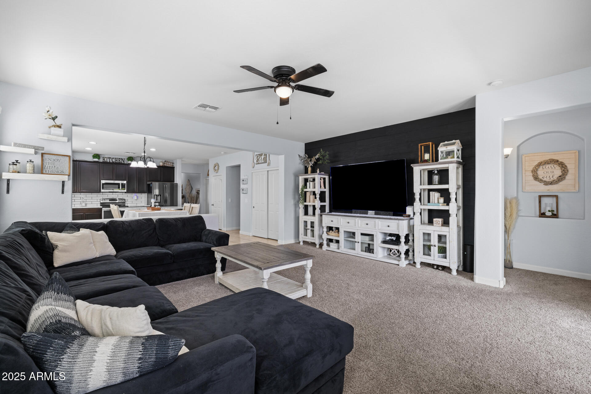 24773 W VISTA NORTE Street