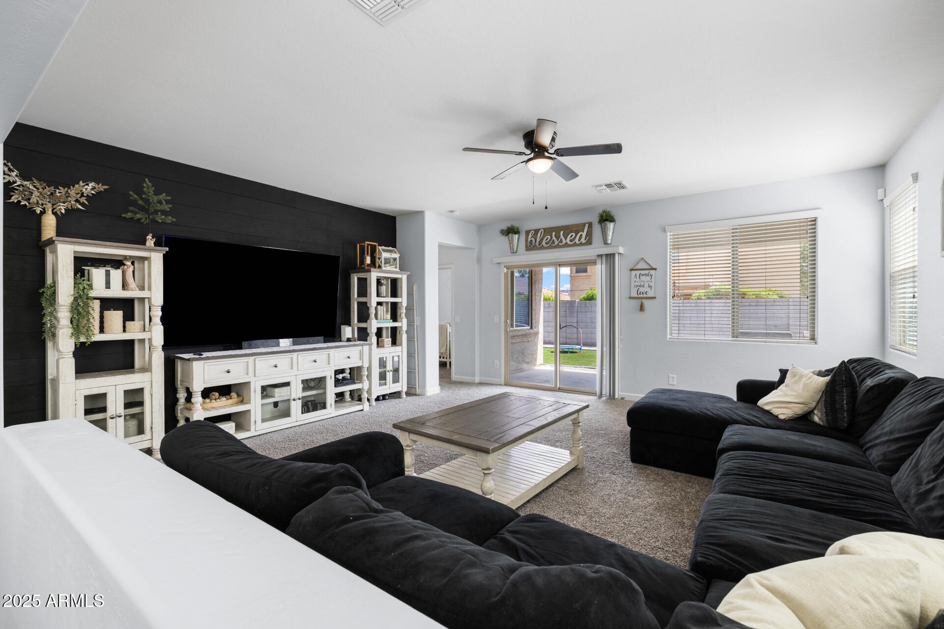 24773 W VISTA NORTE Street