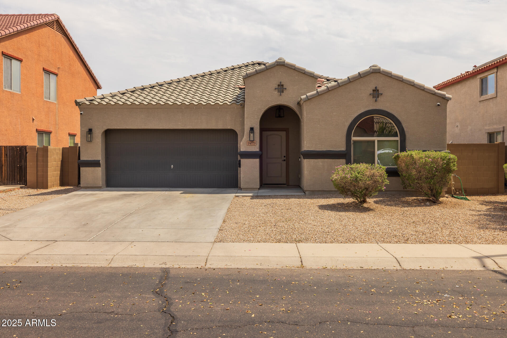 24773 W VISTA NORTE Street