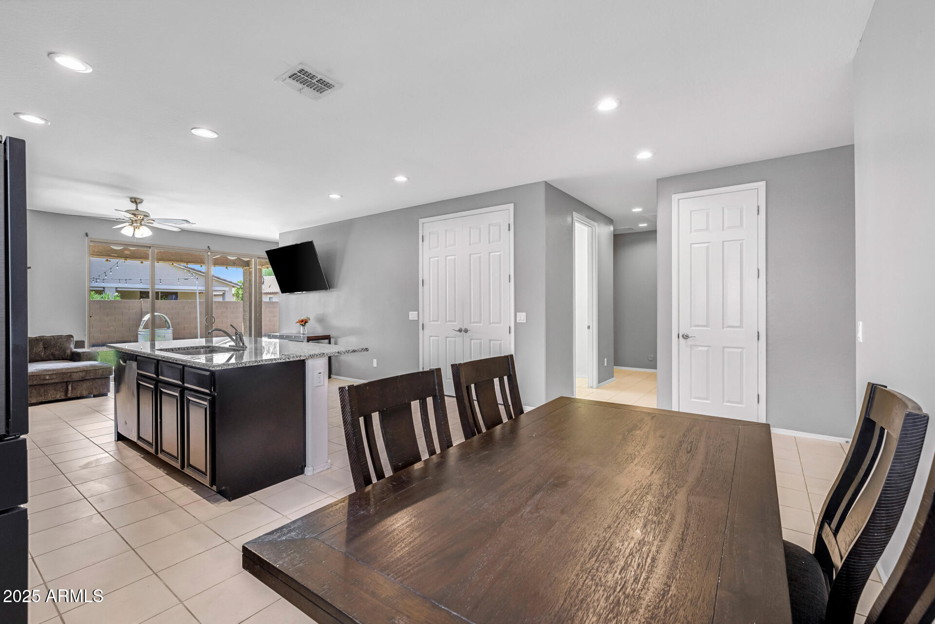 921 E OVERLIN Lane