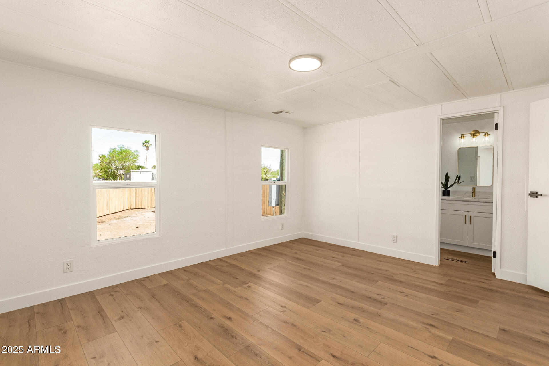 8149 E BALTIMORE Street