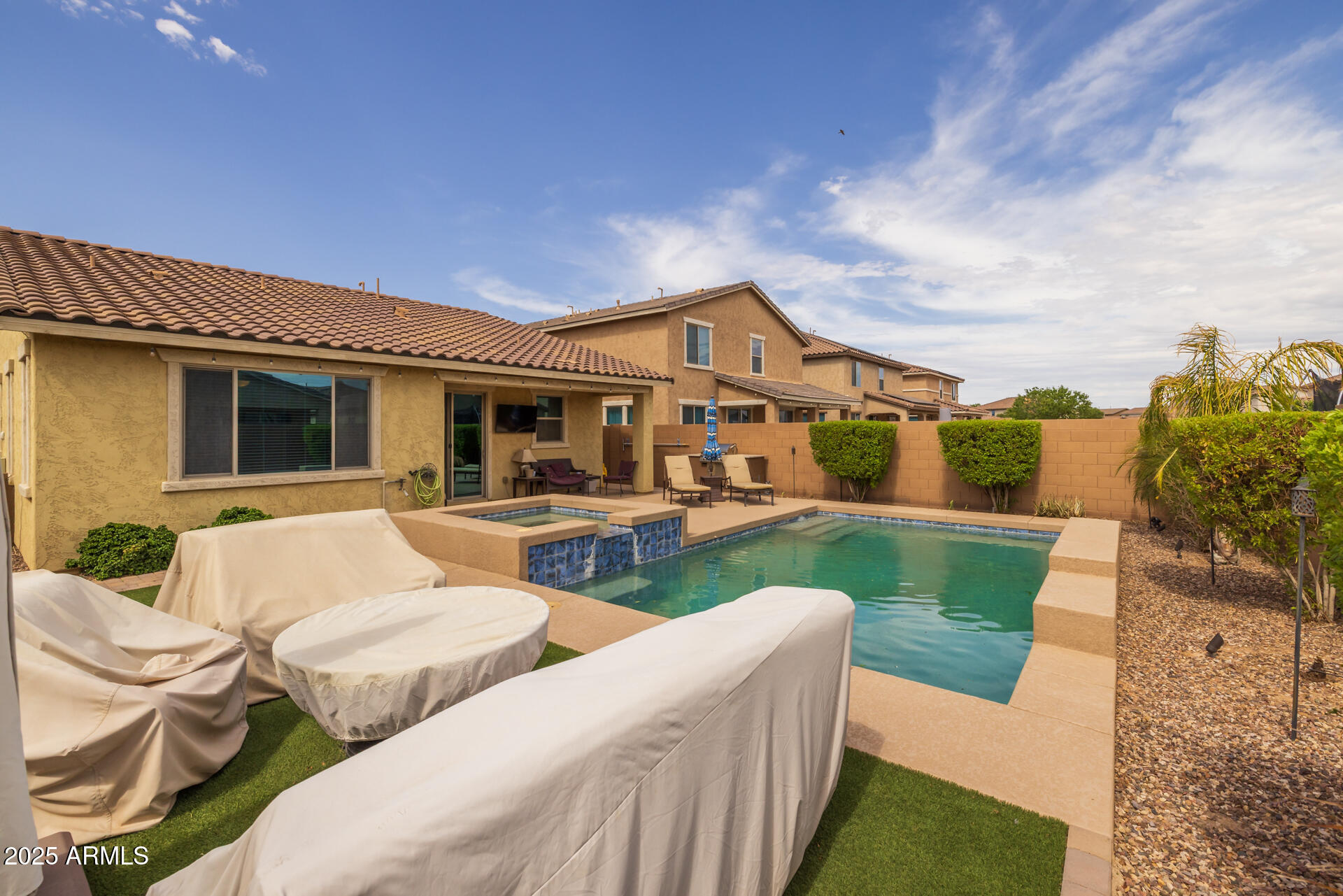 41263 W ELM Drive
