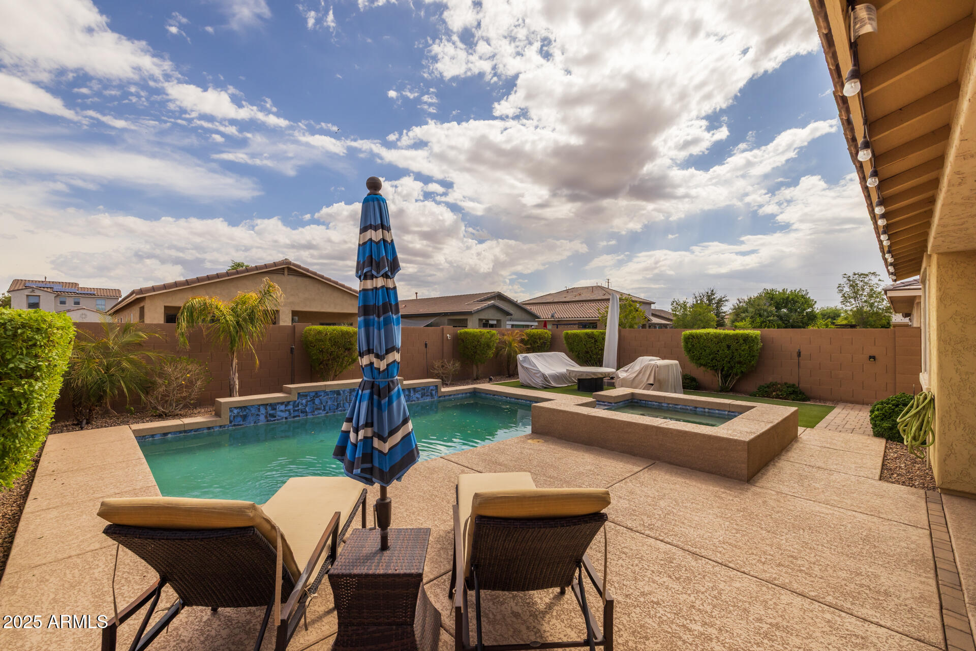 41263 W ELM Drive