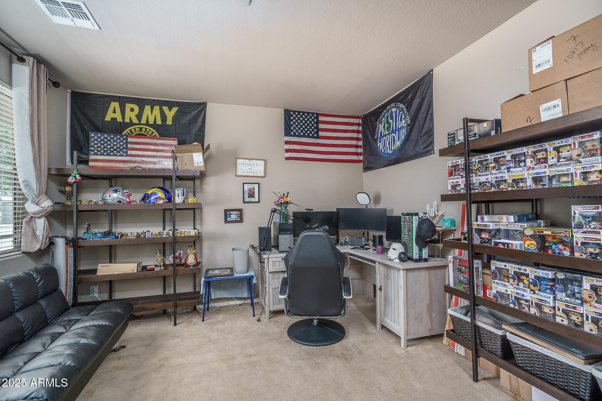 10217 W MARGUERITE Avenue