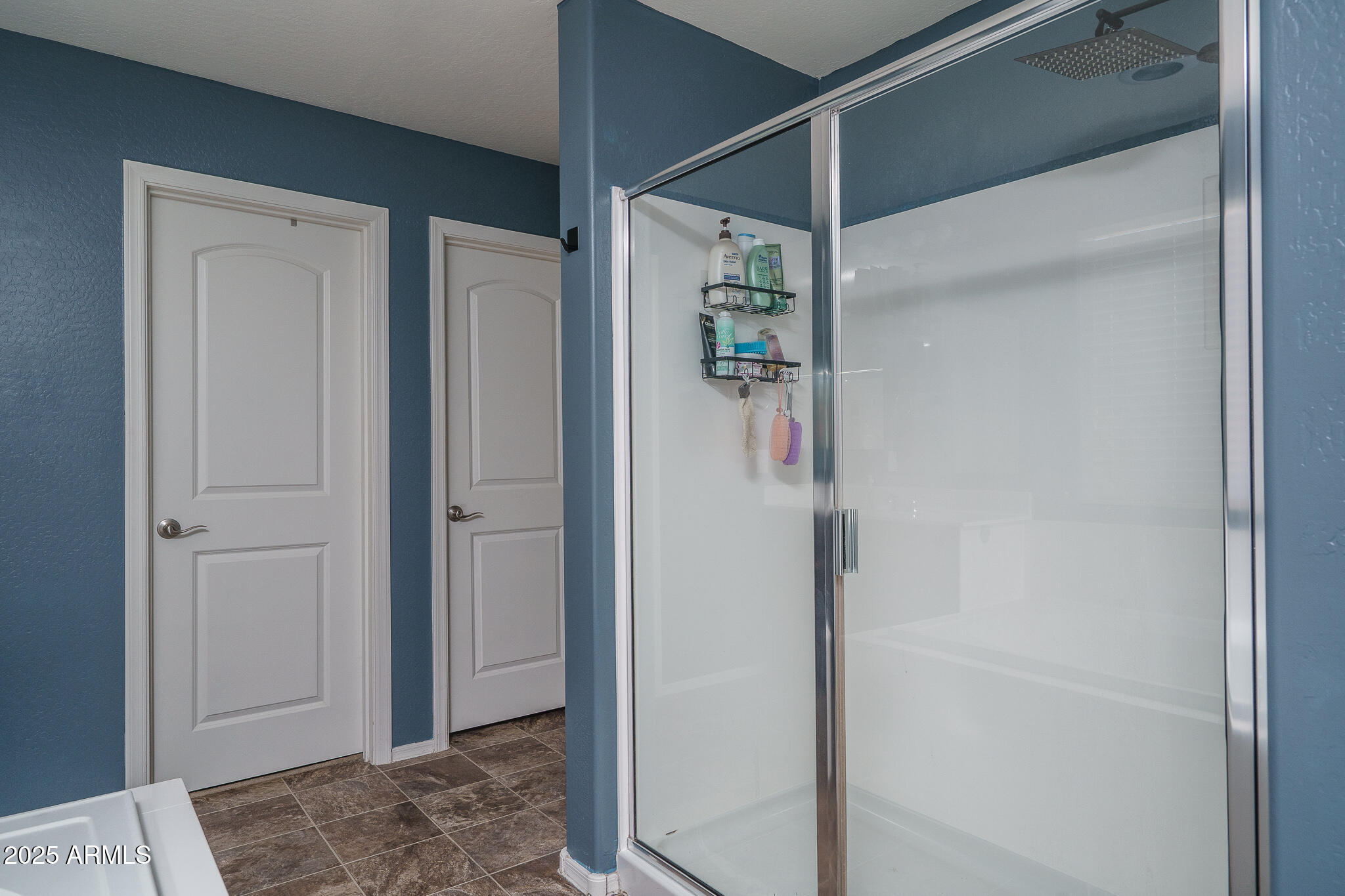 10217 W MARGUERITE Avenue