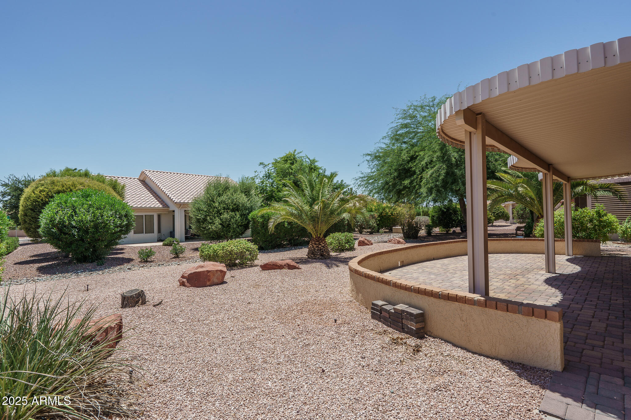 16109 W HERITAGE Drive