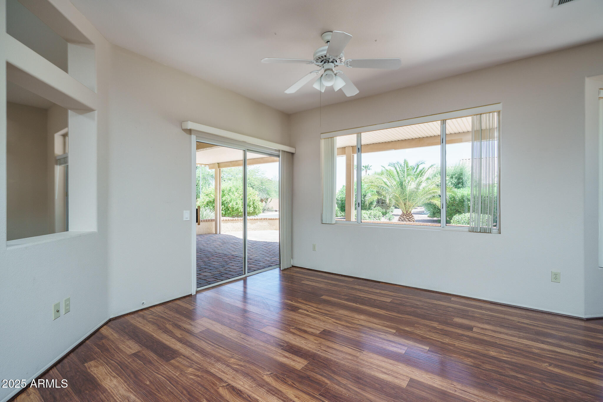 16109 W HERITAGE Drive