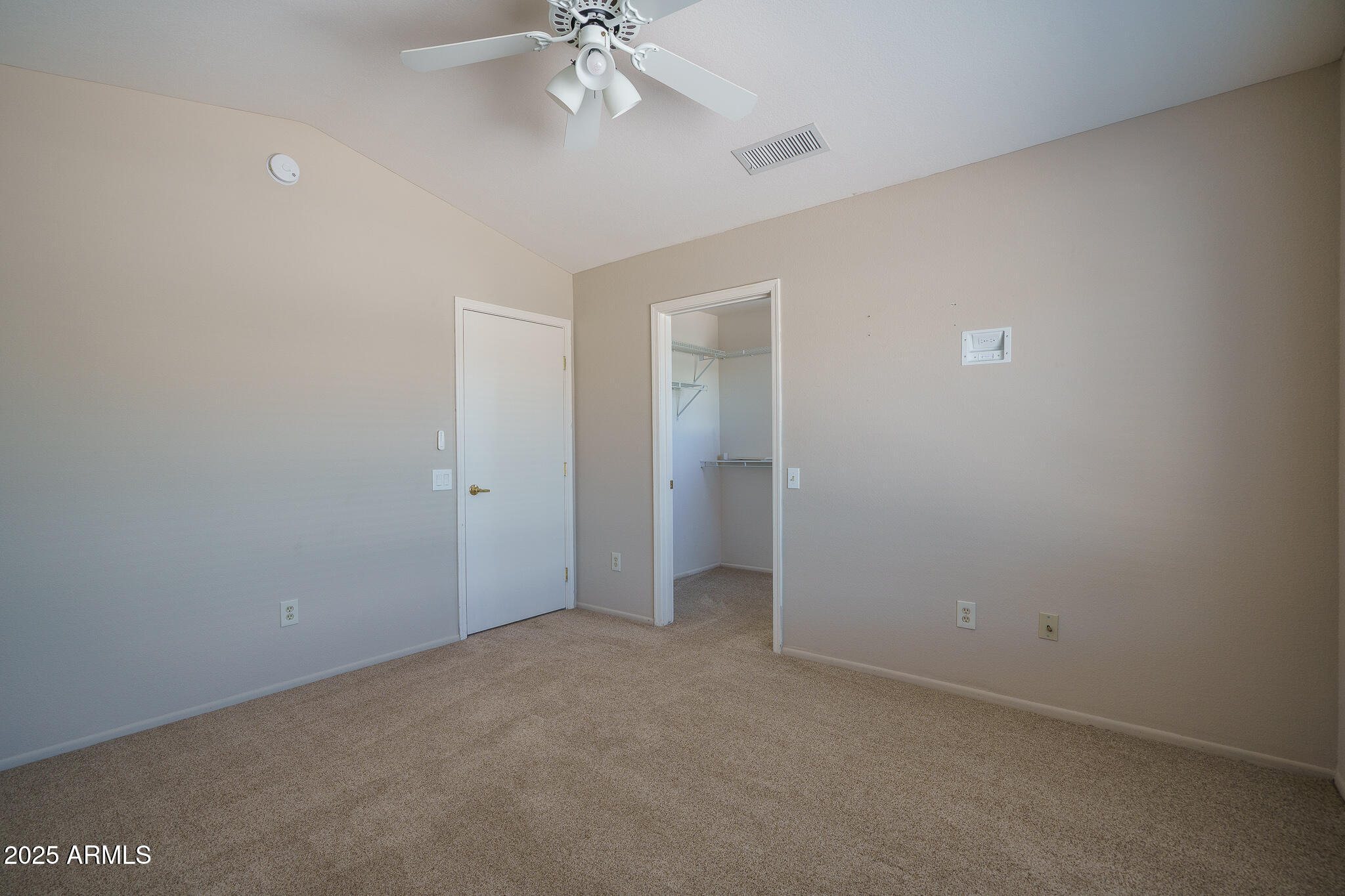 16109 W HERITAGE Drive