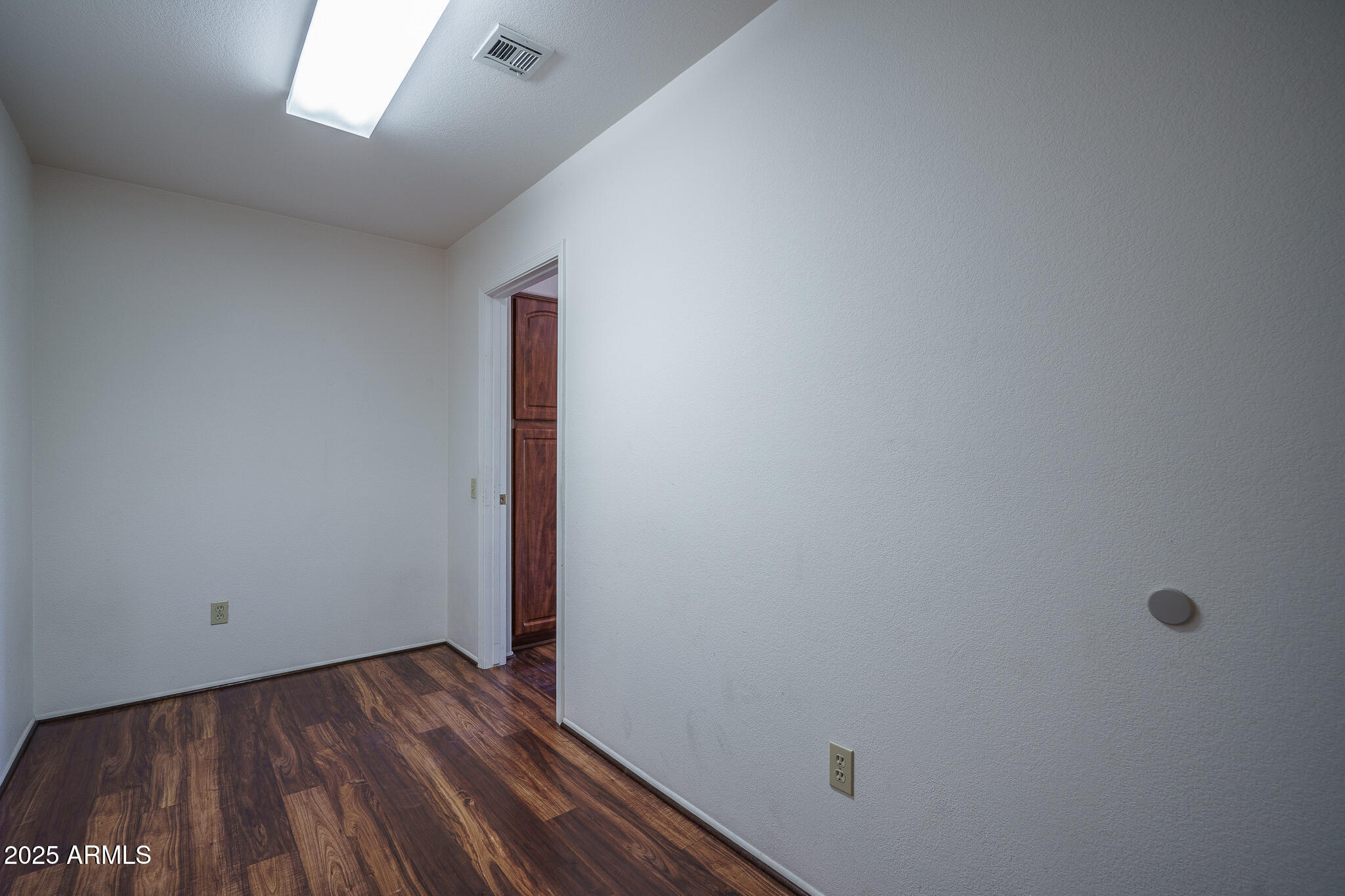 16109 W HERITAGE Drive