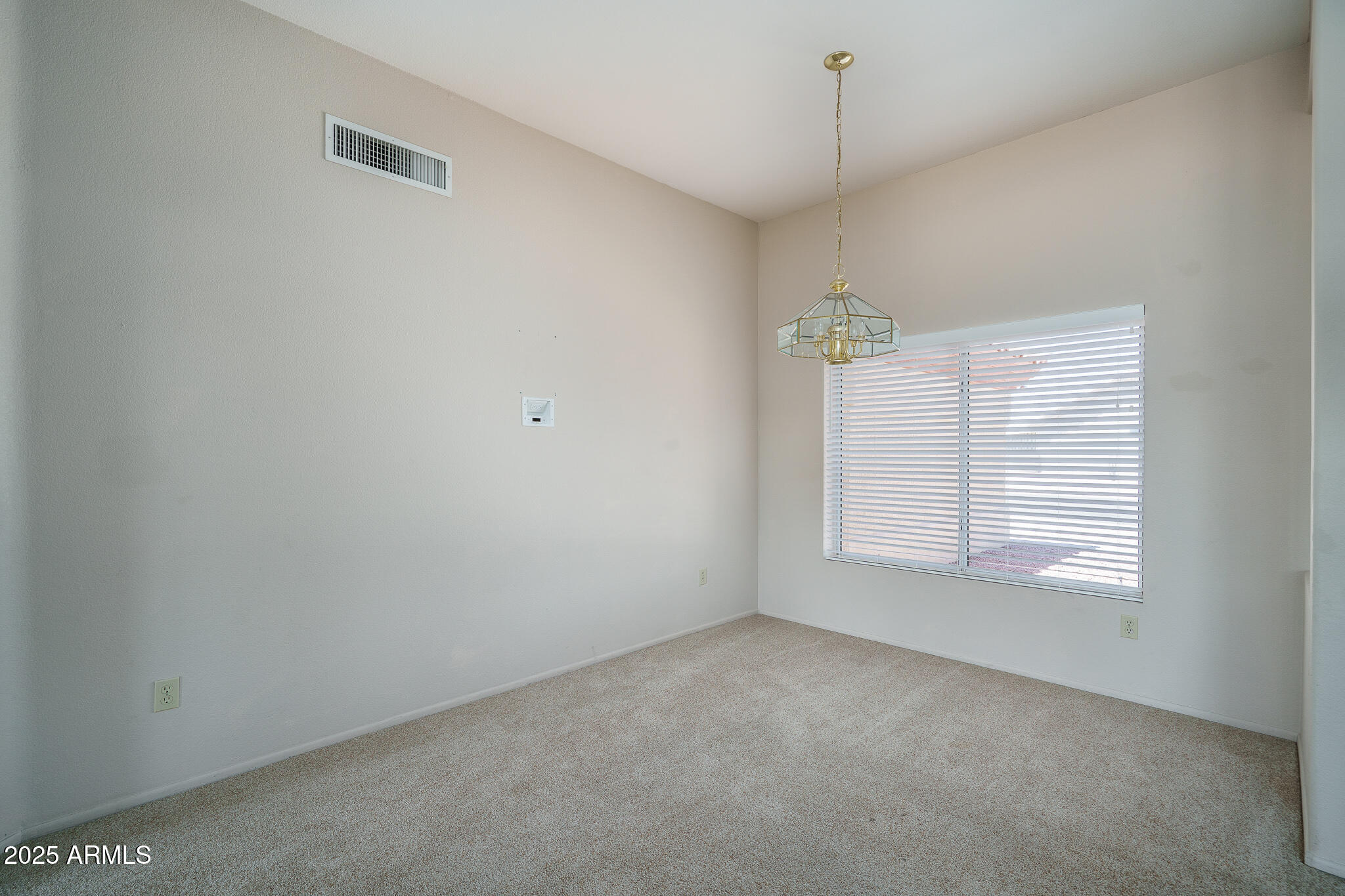 16109 W HERITAGE Drive