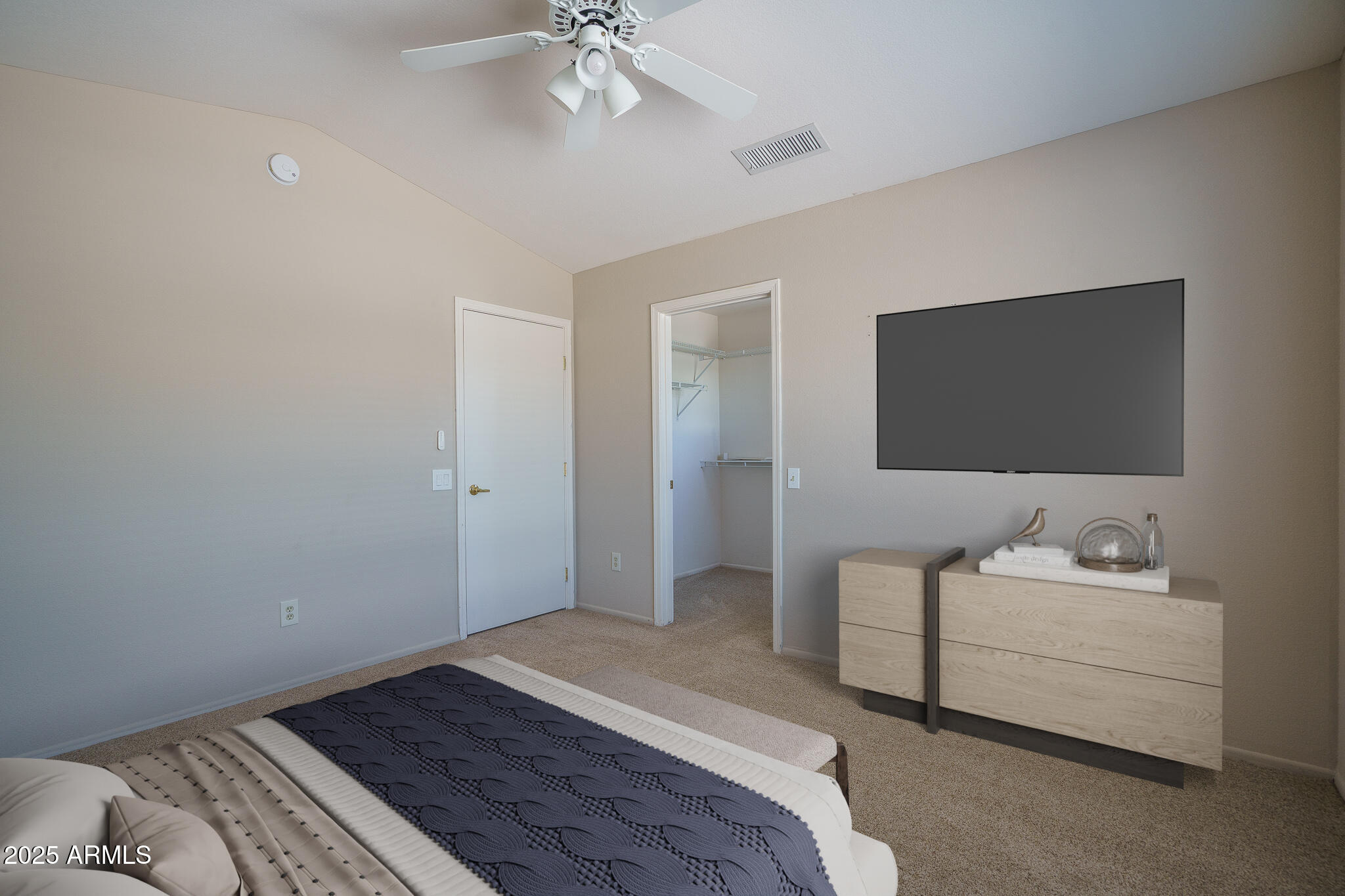 16109 W HERITAGE Drive