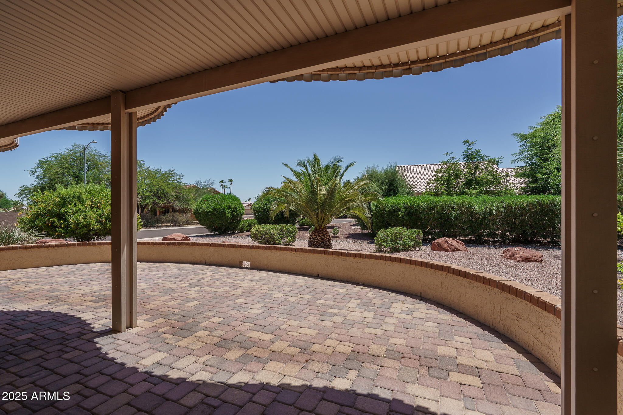 16109 W HERITAGE Drive