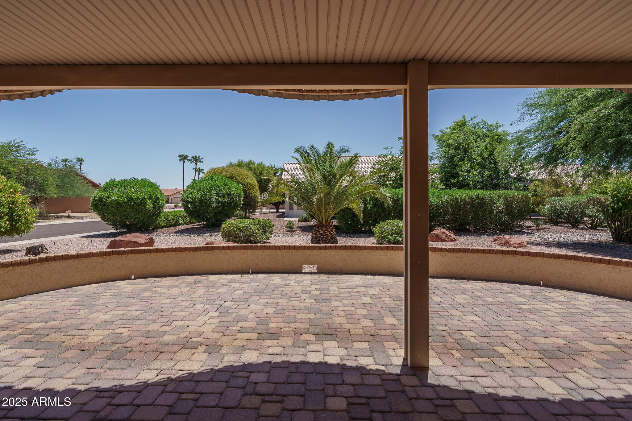 16109 W HERITAGE Drive