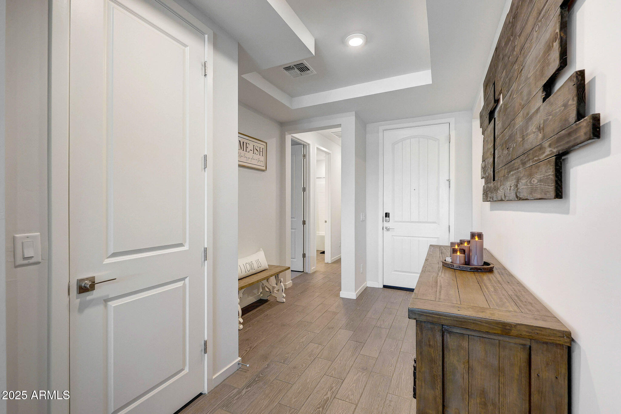 17313 W BUTLER Avenue, Waddell