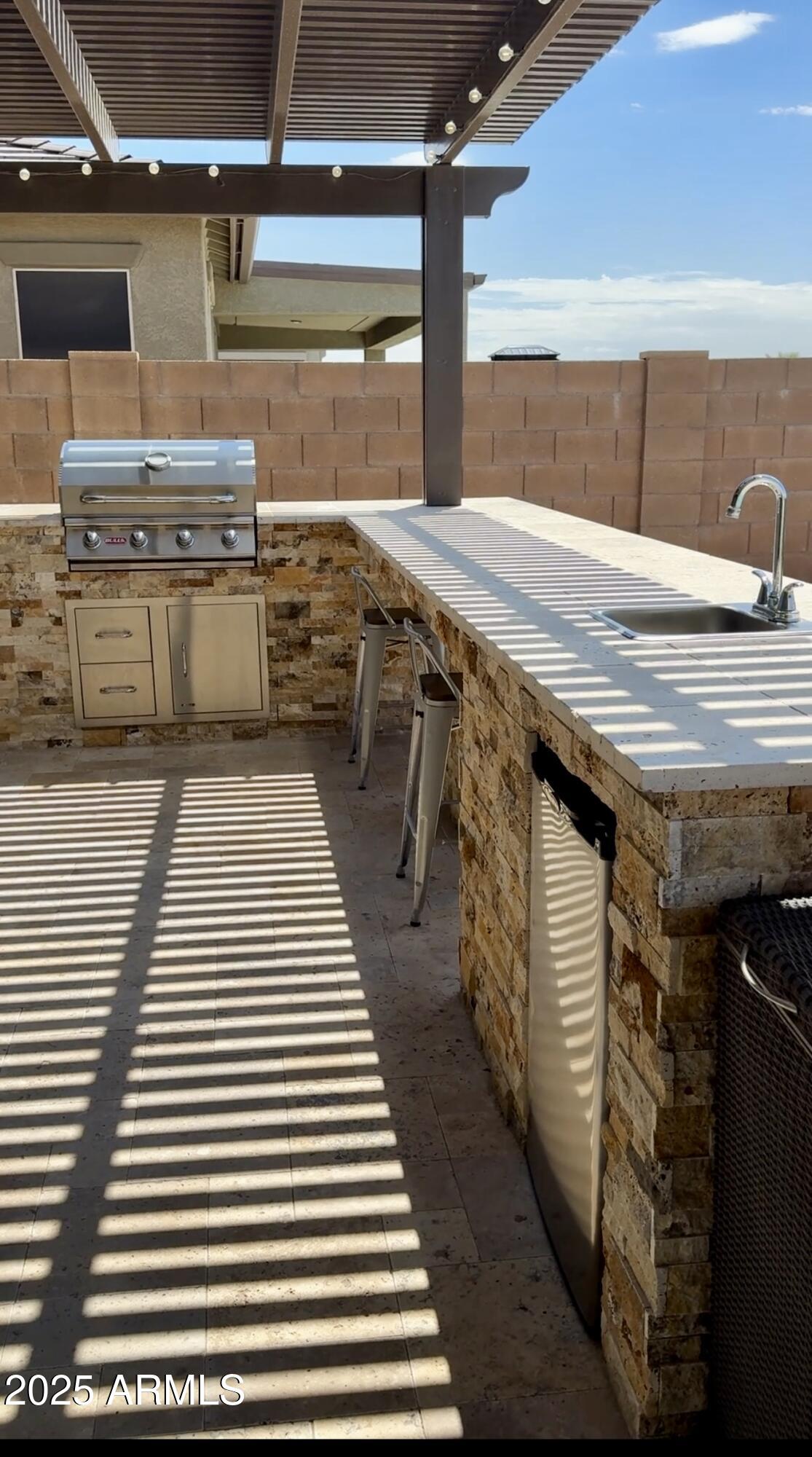 17313 W BUTLER Avenue, Waddell