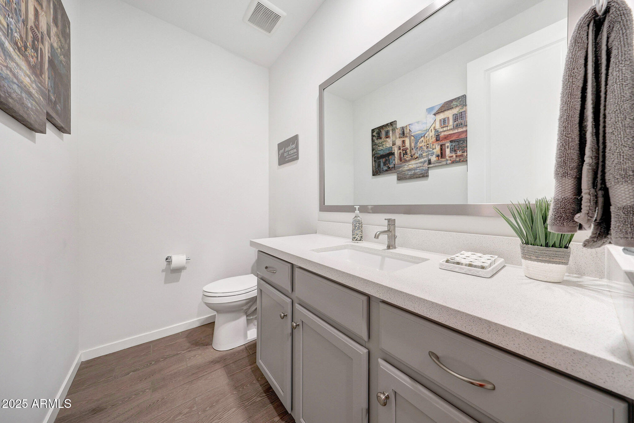 17313 W BUTLER Avenue, Waddell