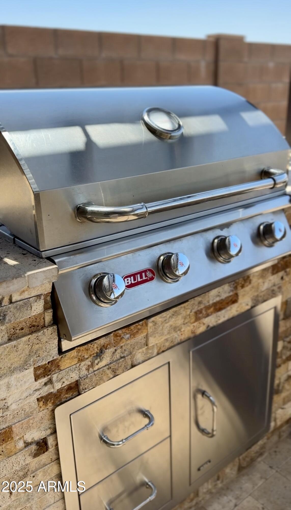 17313 W BUTLER Avenue, Waddell