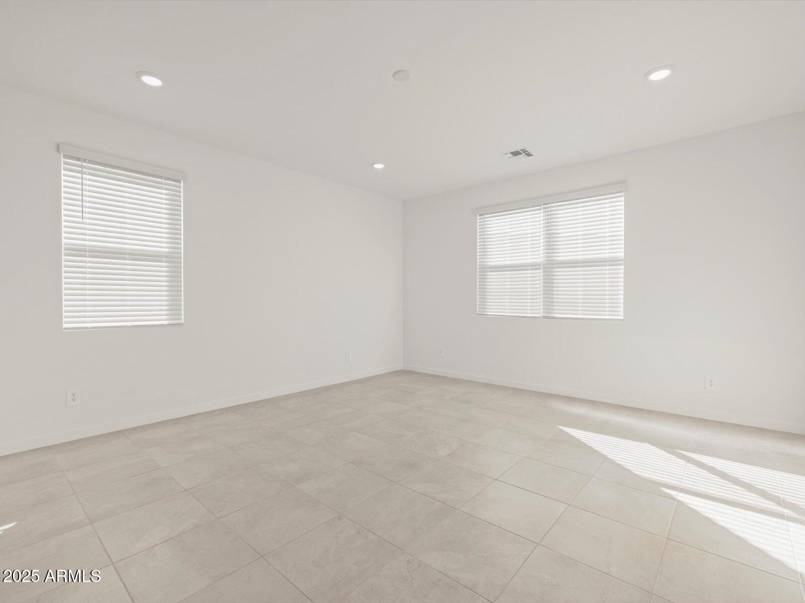 22575 W PONTIAC Drive