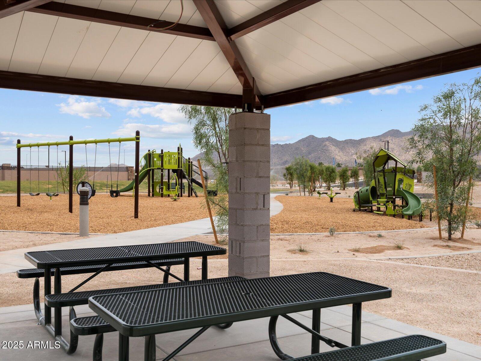 22575 W PONTIAC Drive