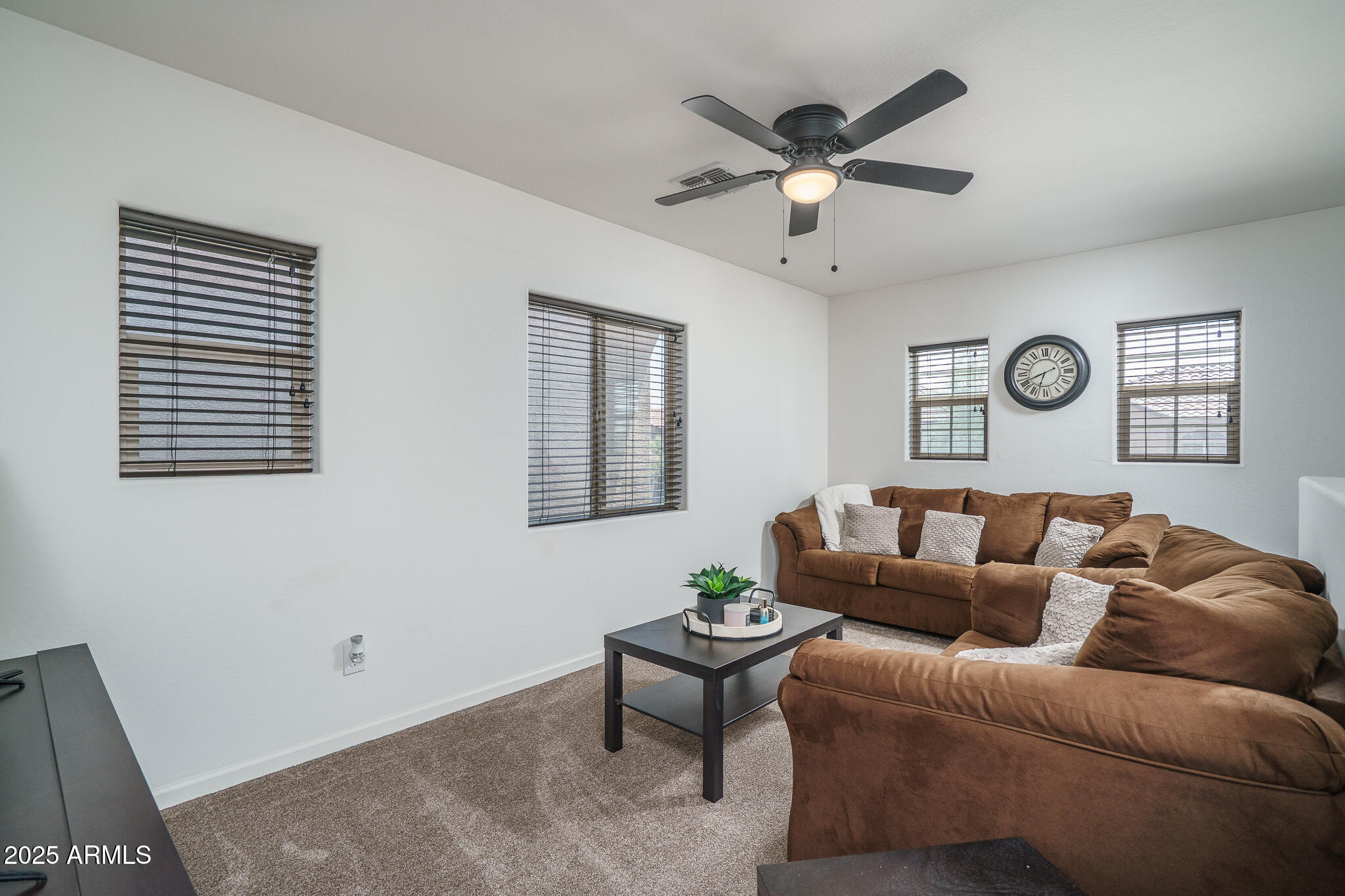 10340 W DEVONSHIRE Avenue