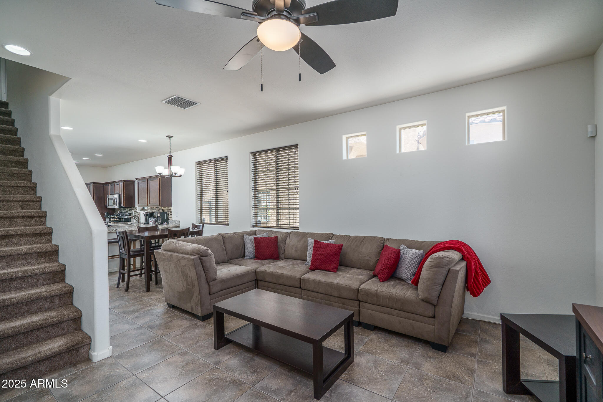 10340 W DEVONSHIRE Avenue