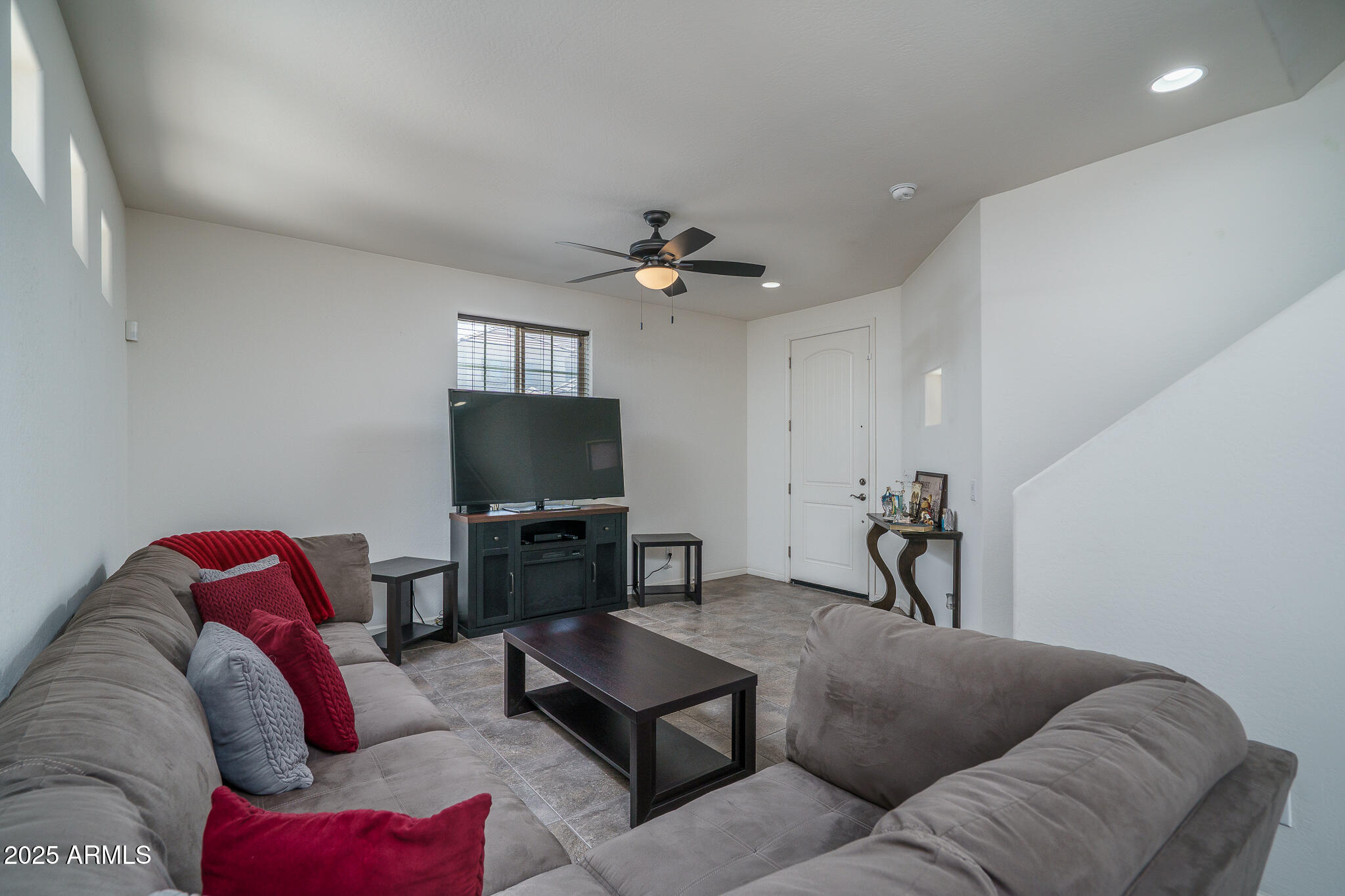 10340 W DEVONSHIRE Avenue