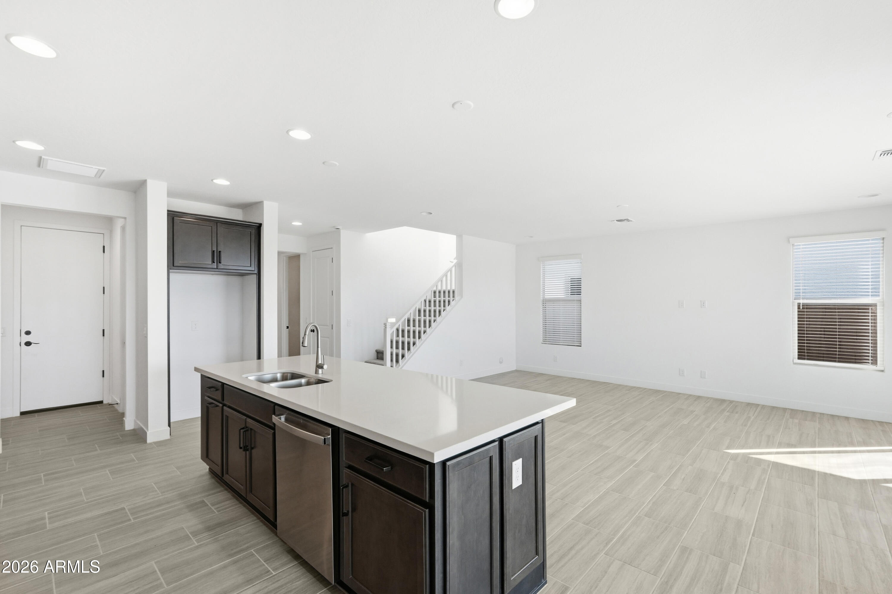 17145 W SWEET IRON Pass