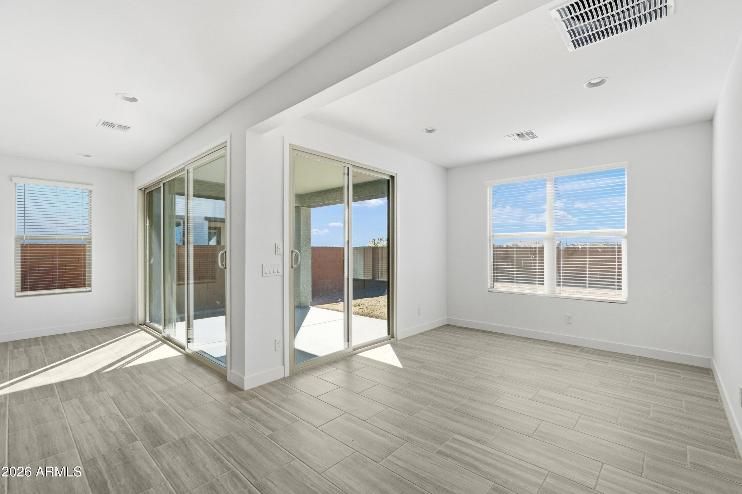 17145 W SWEET IRON Pass