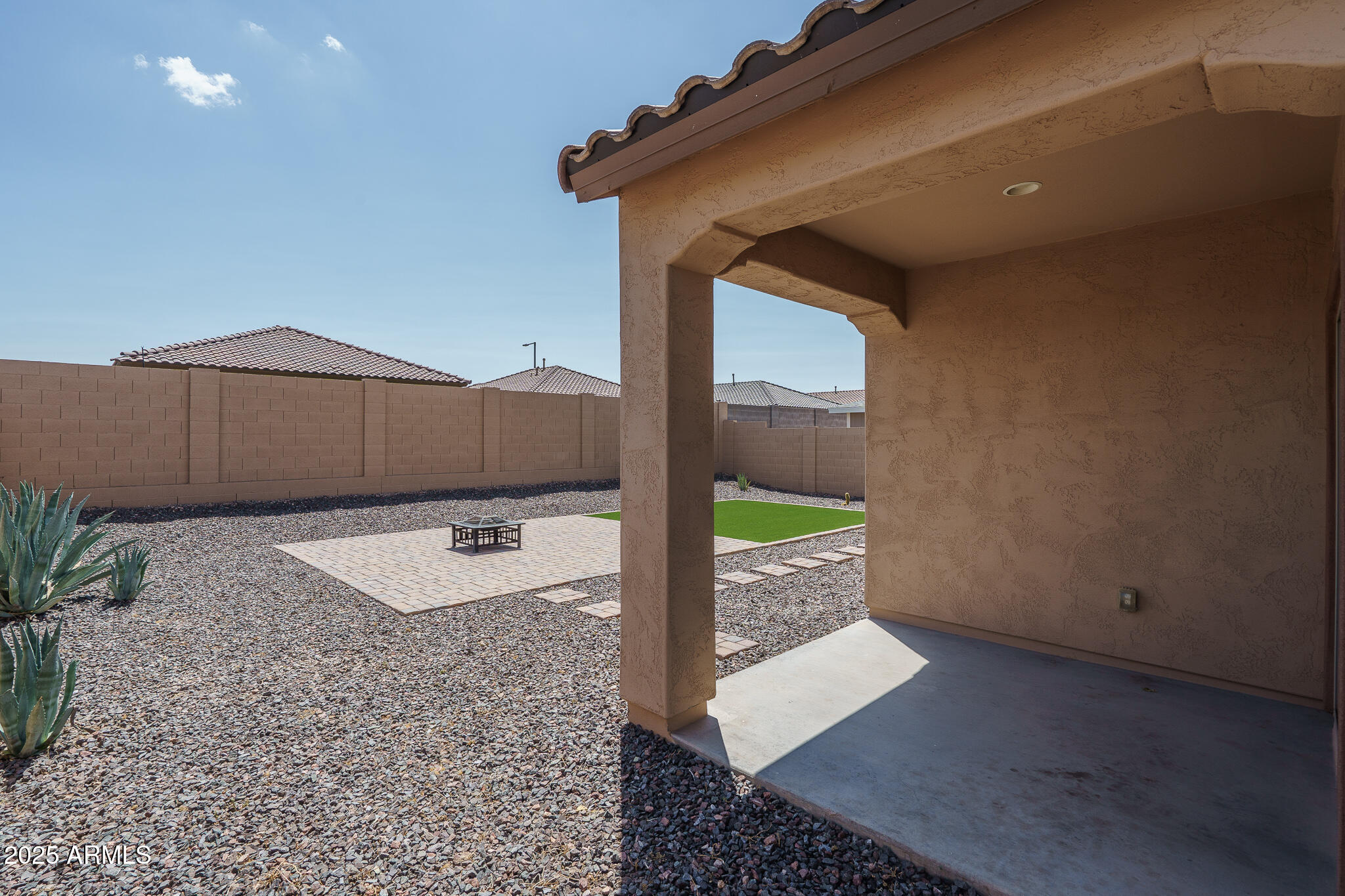 25927 W SWILLING Road