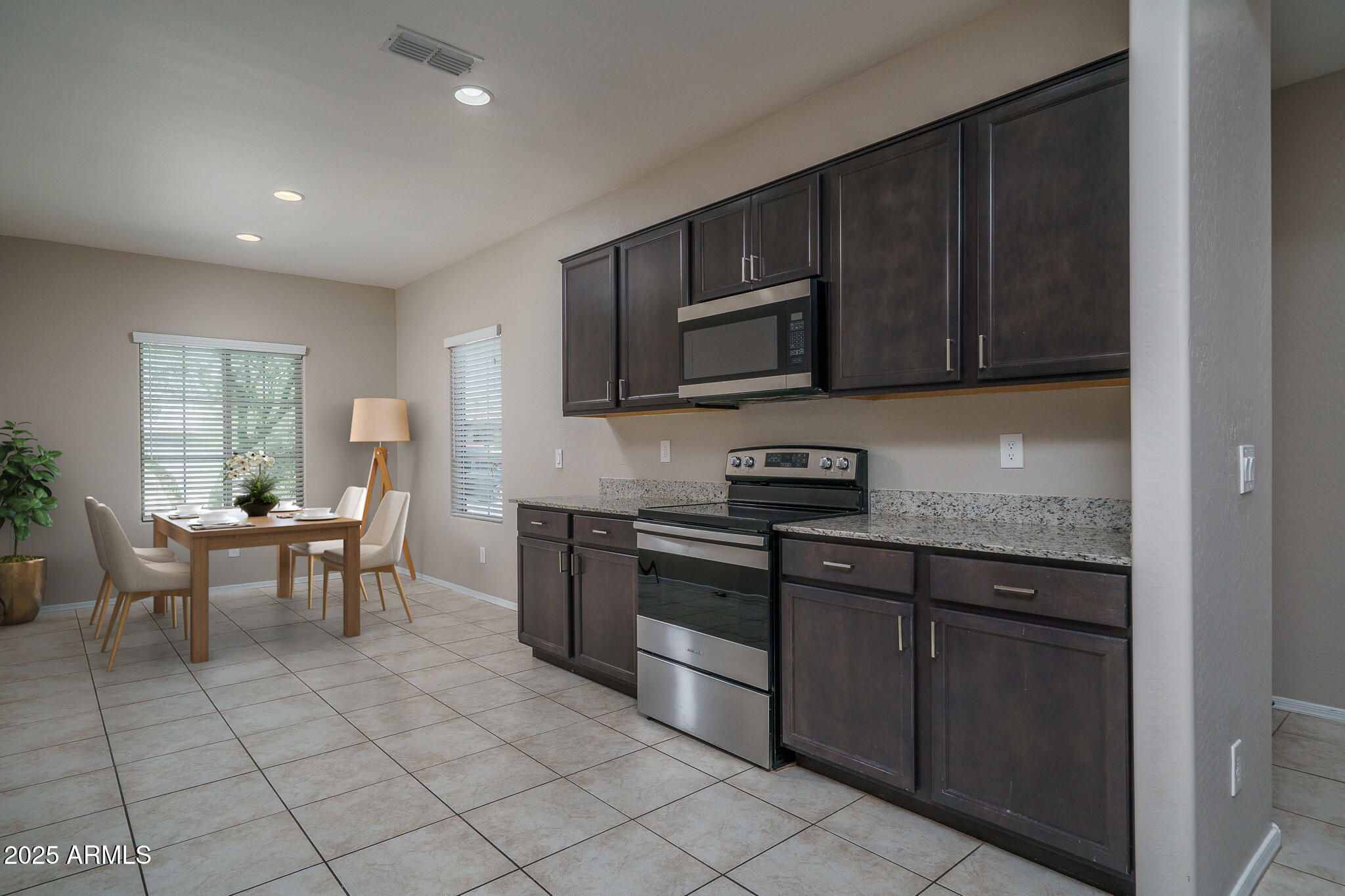 25927 W SWILLING Road