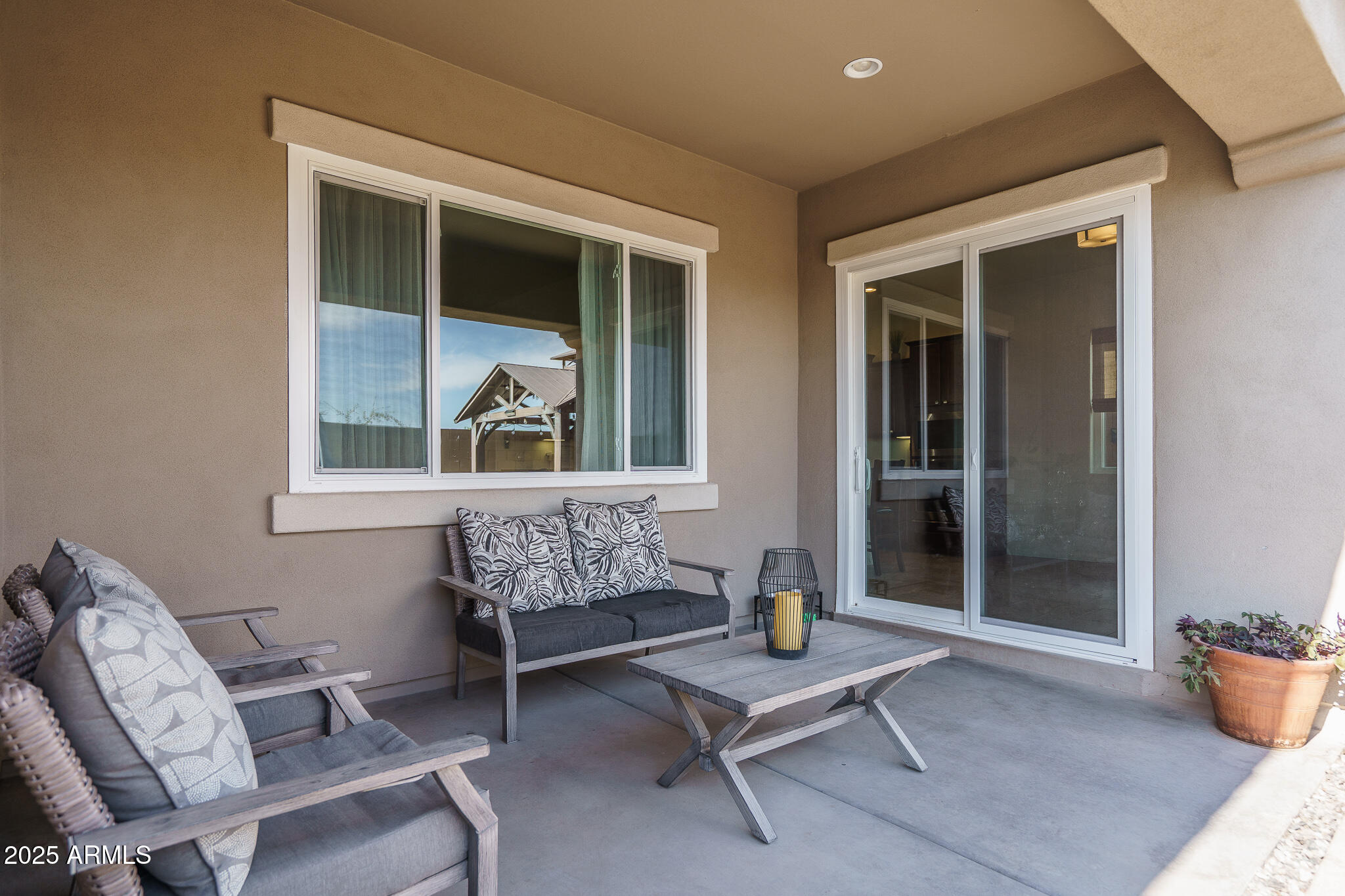 14757 W PASADENA Avenue