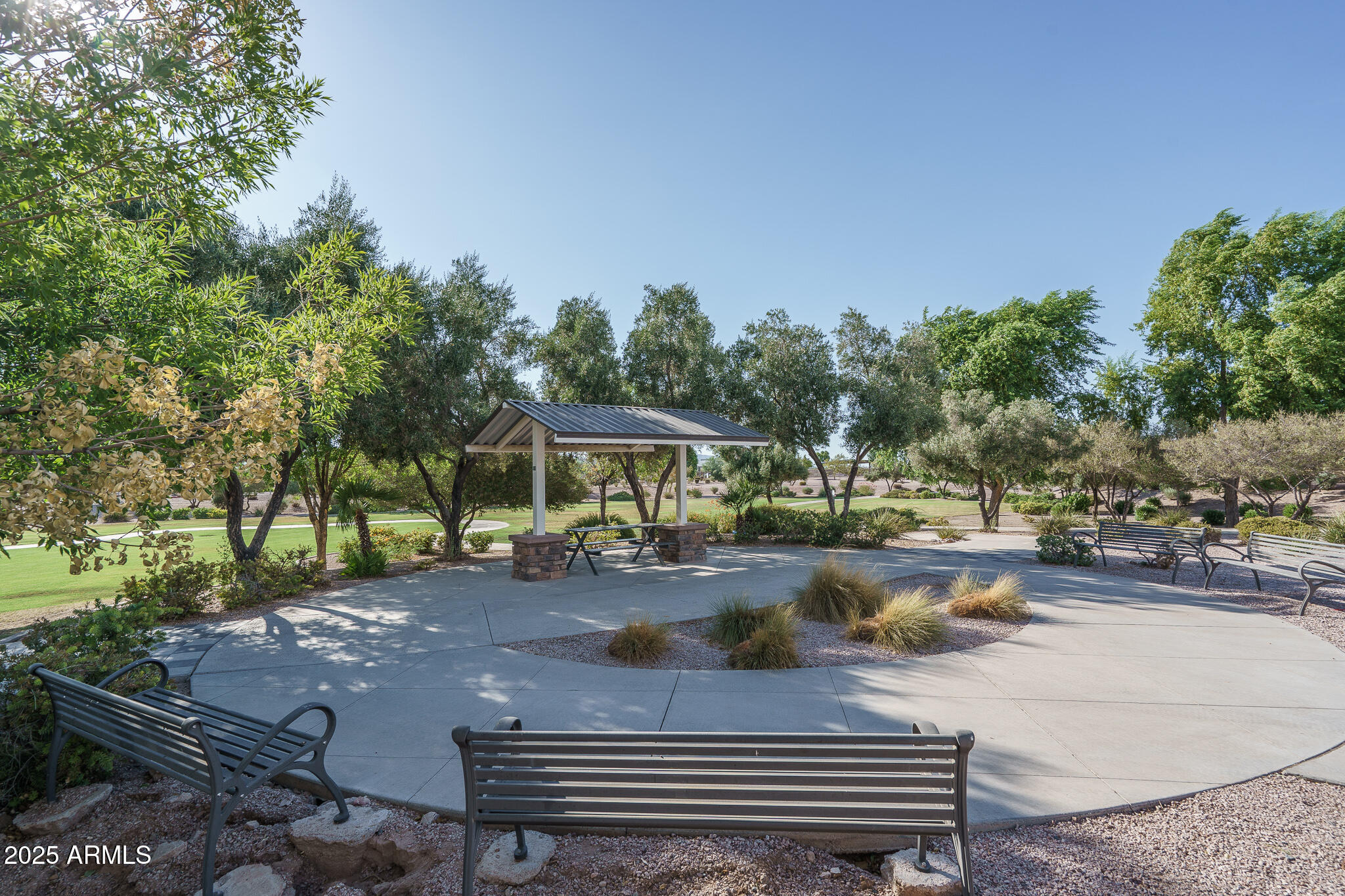 14757 W PASADENA Avenue