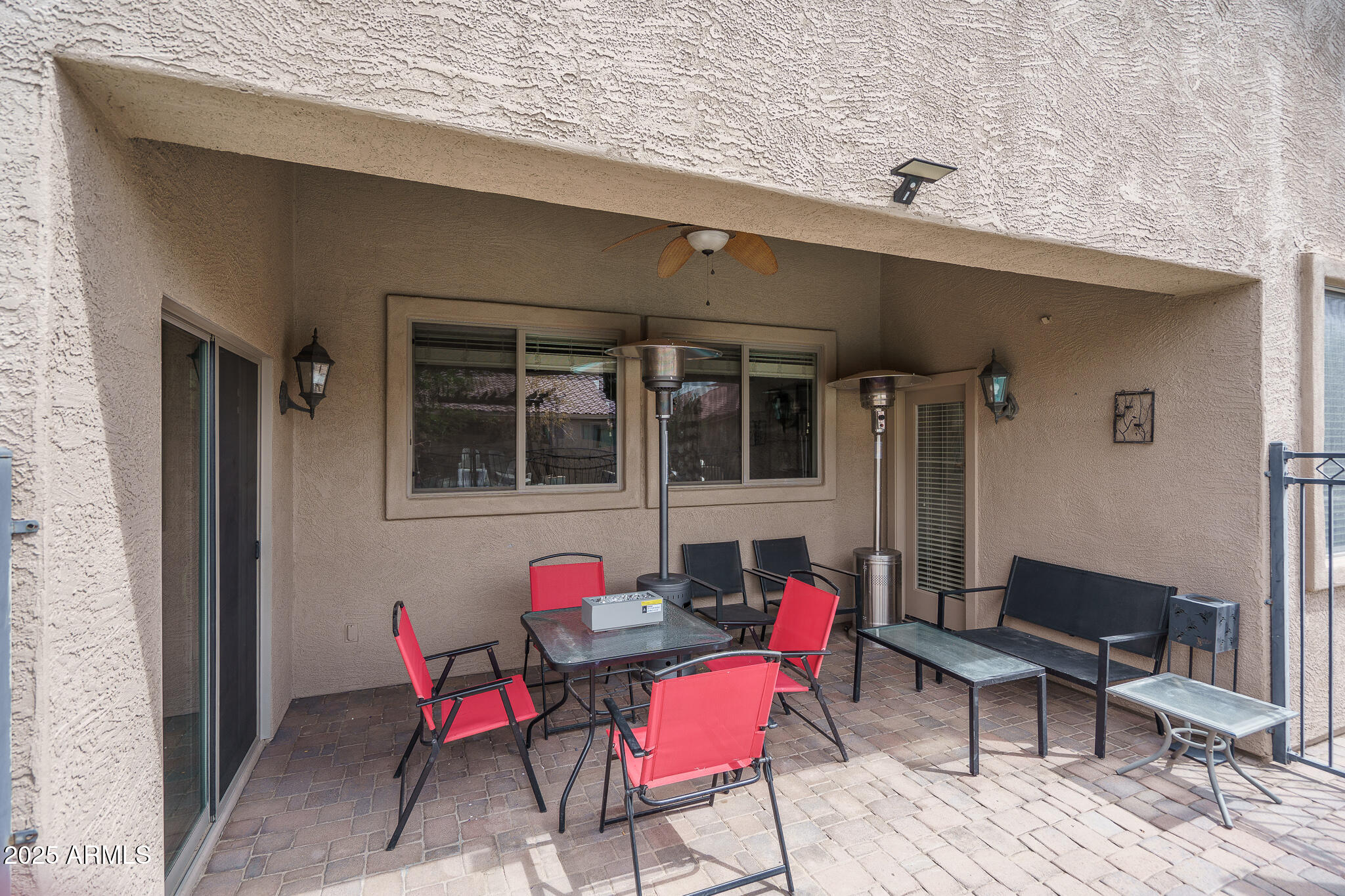 46047 W MEADOWS Lane