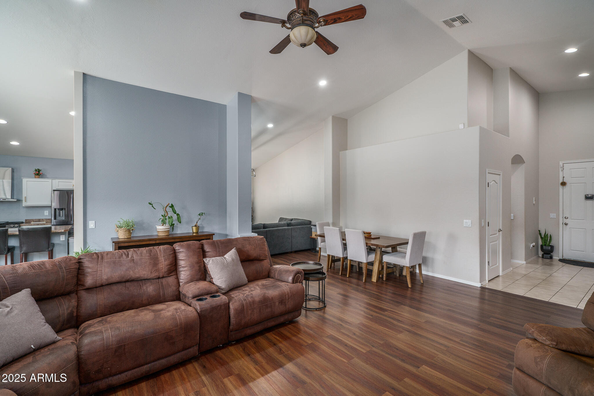 46047 W MEADOWS Lane