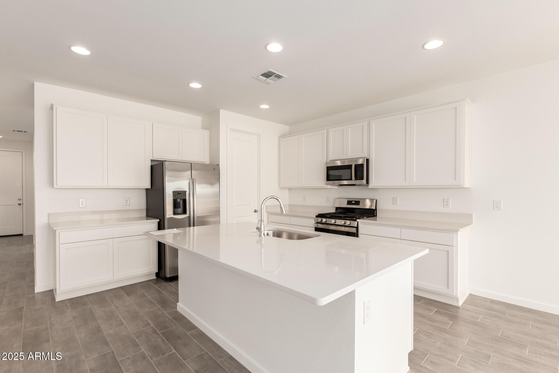 12392 W PARKWAY Lane